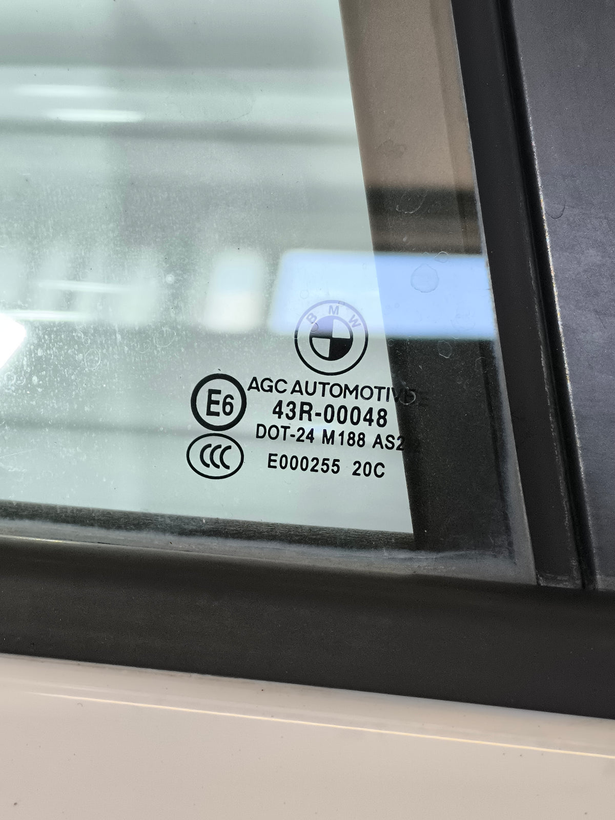 Sportello posteriore dx bianco Bmw X1 I serie E84 anno 2009-2015 ecoAG9822
