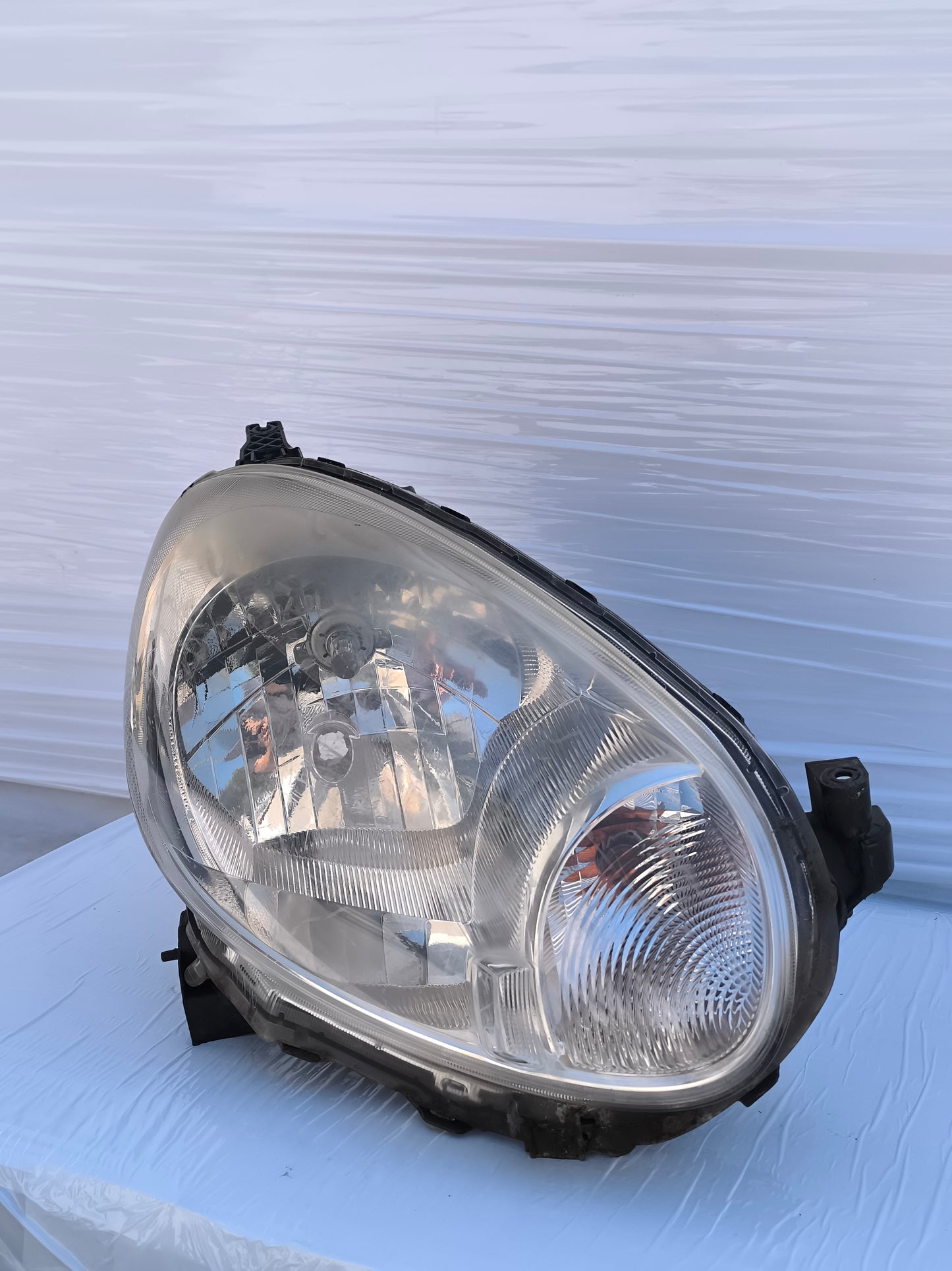 Fanale anteriore dx Nissan Micra K13 2010-2013 ecoAG8412