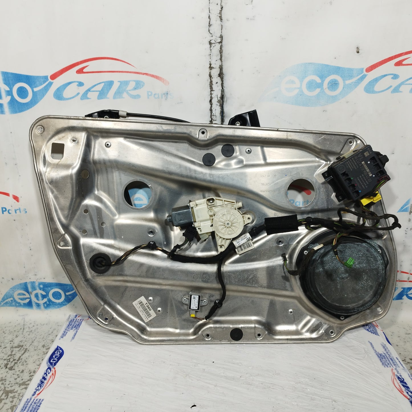 Front left panel rack Mercedes C-Class W204 2009 Cod: 963757-102 ecoAC11088