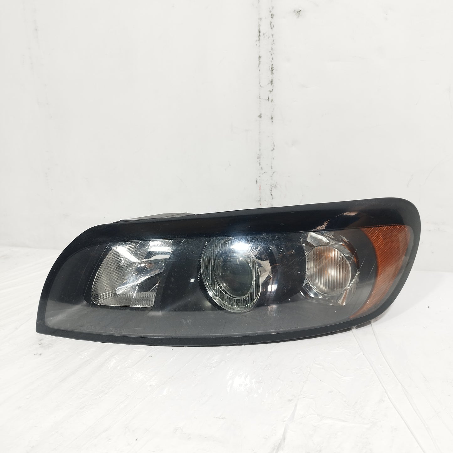 Fanale anteriore sx Volvo C30 2006-2009 cod: 30657168 ecoAC14810