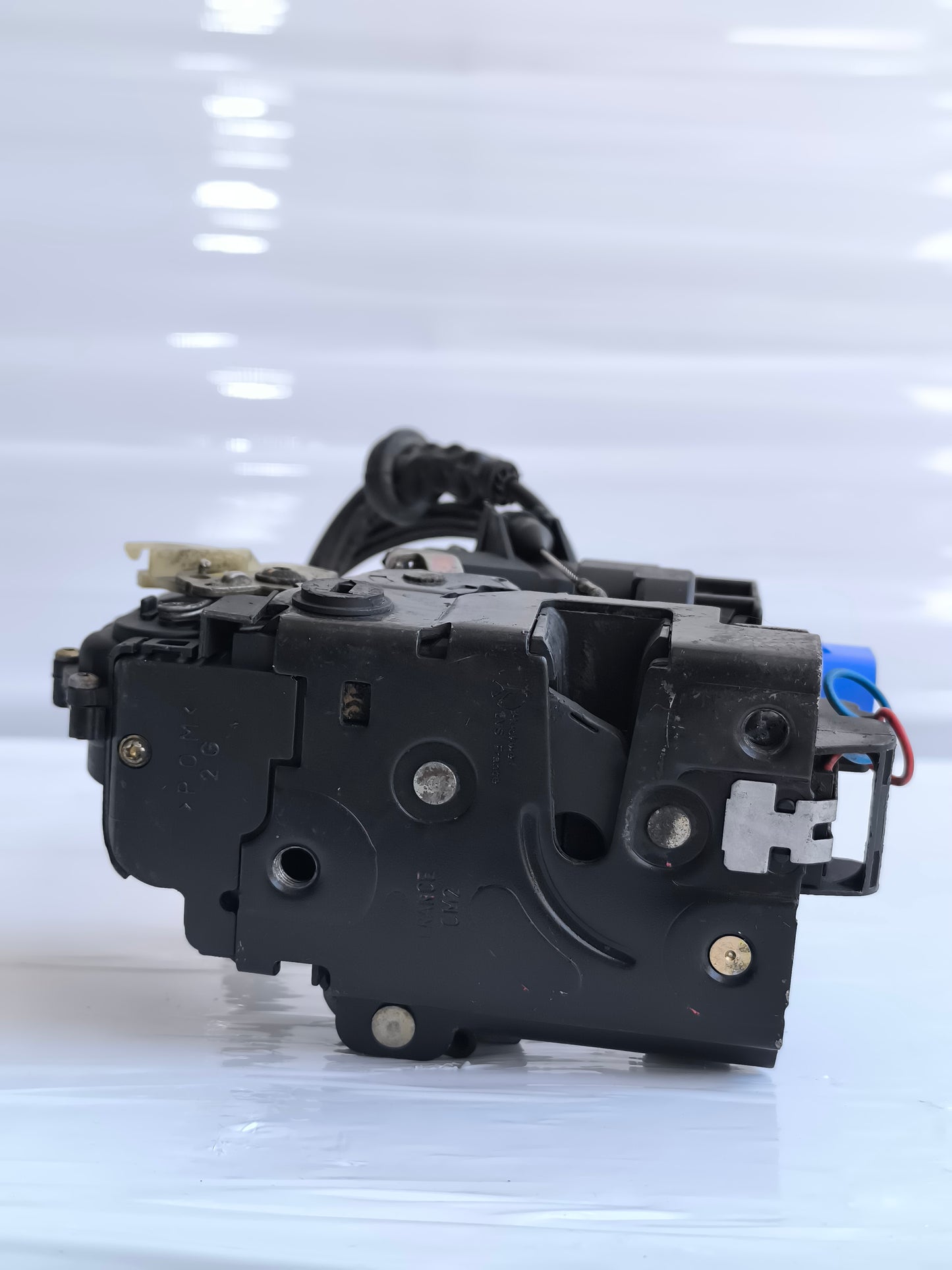 Serratura posteriore sx Skoda Fabia I (6Y) / Seat Ibiza (6L) anno 1999-2008 cod: 3B4839015k 6 pin ecoAG8569