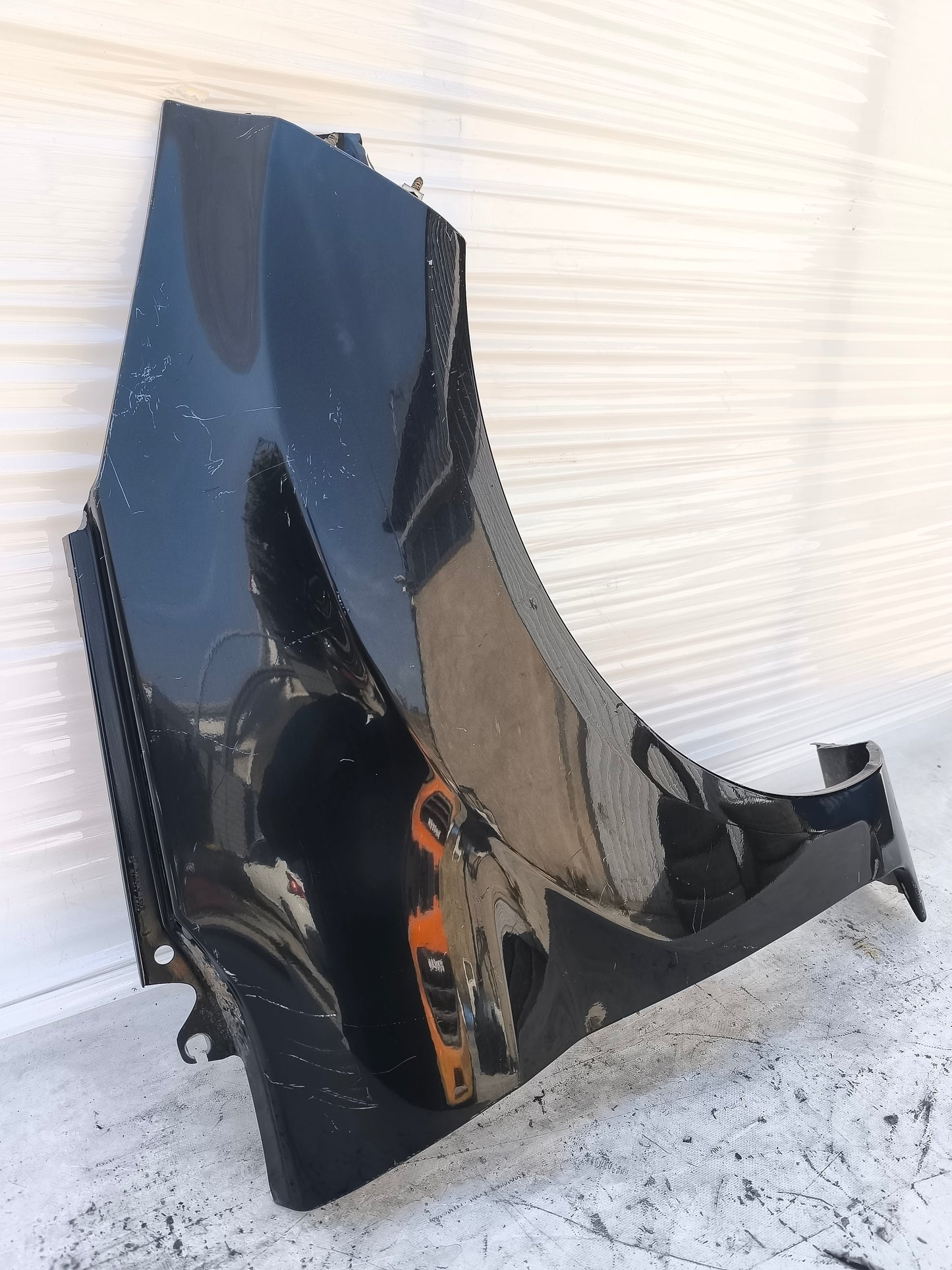 Parafango dx Ford Fiesta (MK6) anno 2008-2013 nero ecoAG8154