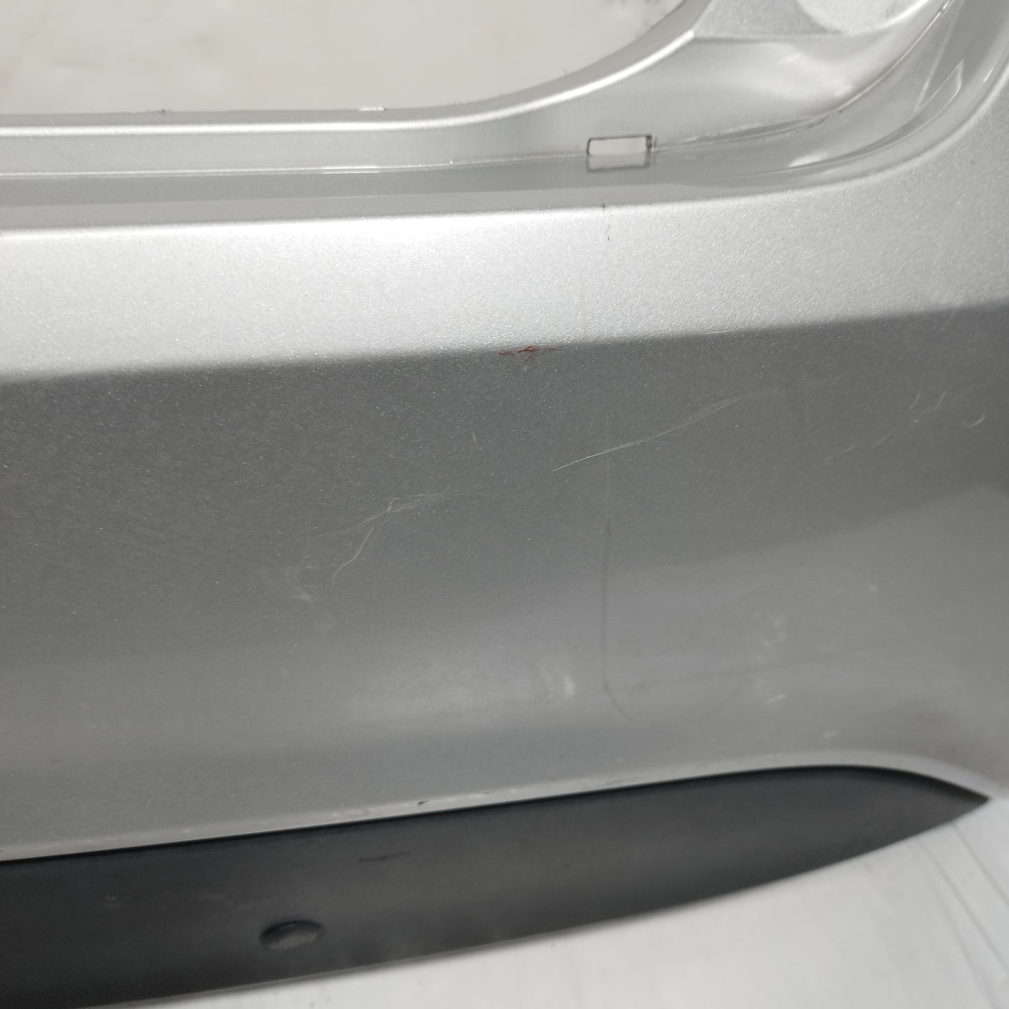 Paraurti posteriore grigio Ford Fiesta MK7 2008-2017 ecoAC15383