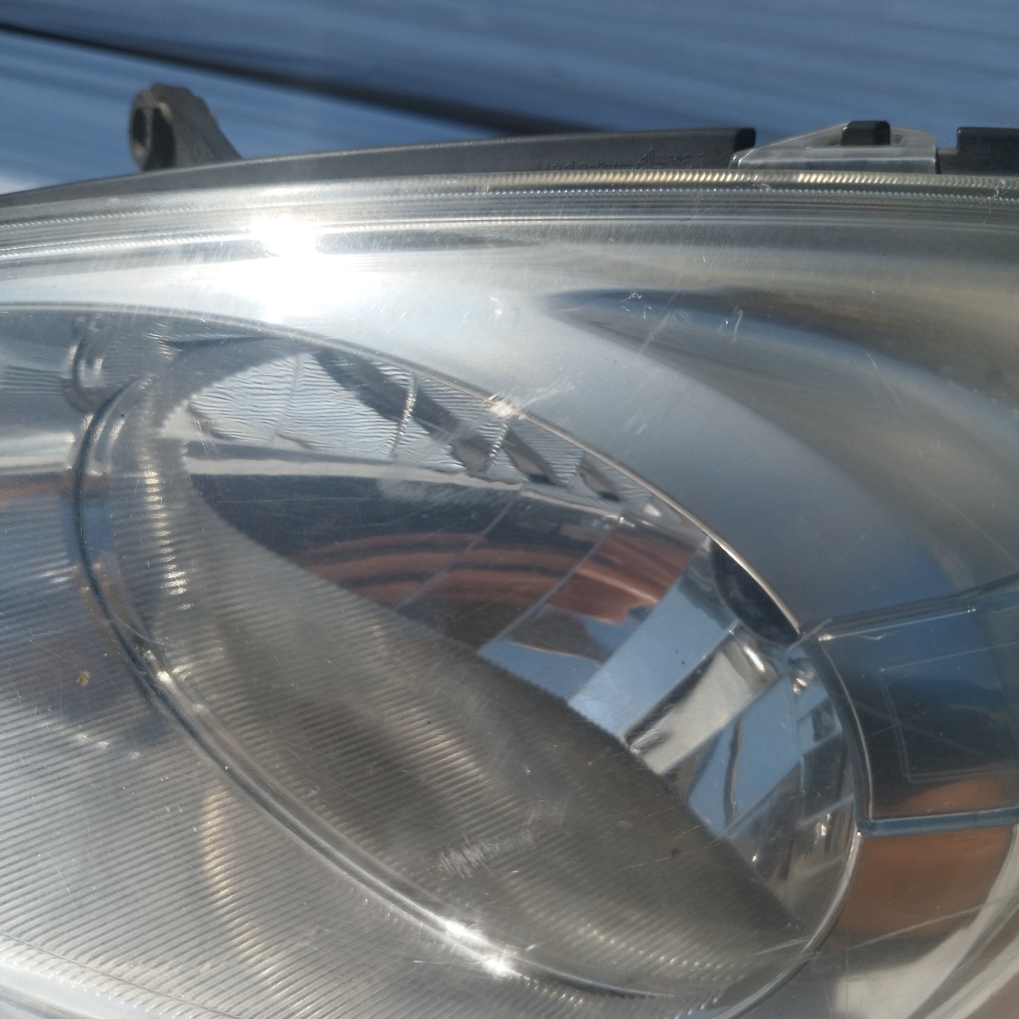 Fanale anteriore sx Ford Ka 2010 cod: 45950711 ecoDM054
