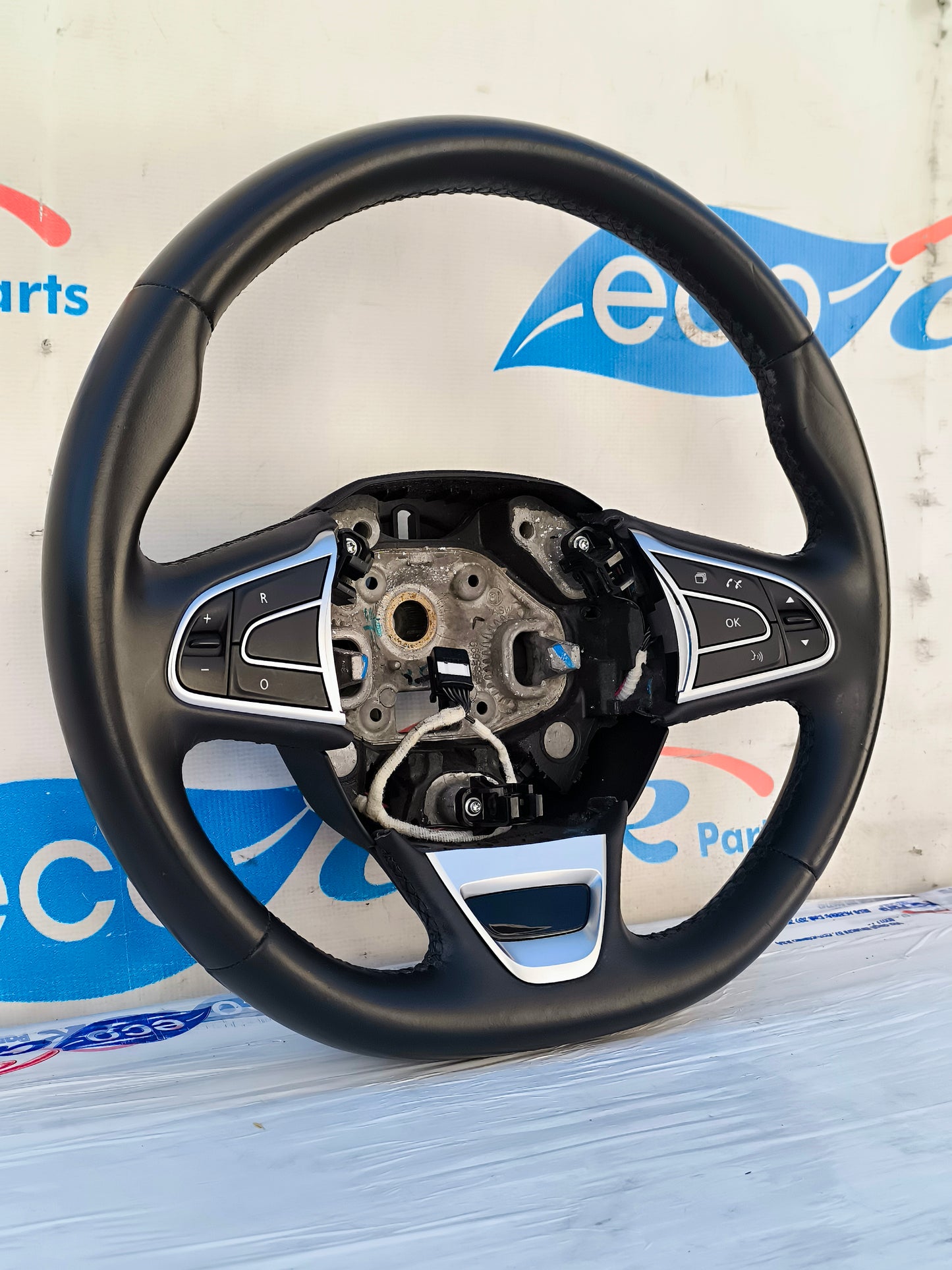 Renault Kadjar 2020 steering wheel Cod. RSA1540 ecoAG6188
