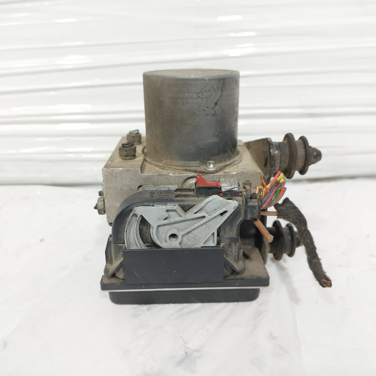 ABS Audi A4 B8 2007-2015 cod: 0265236342 ecoAC17347
