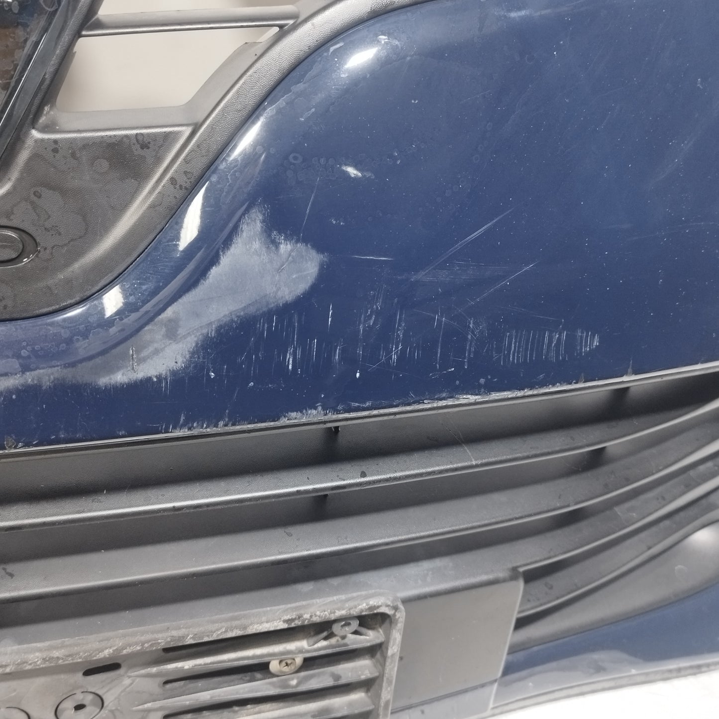 Paraurti anteriore blu Renault Clio 2016 ecoAC14192