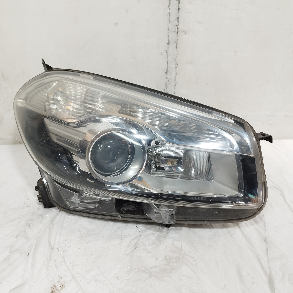 Fanale anteriore dx Nissan Qashqai (J10) 2010-2013 cod: 26010BR00B ecoAC16747