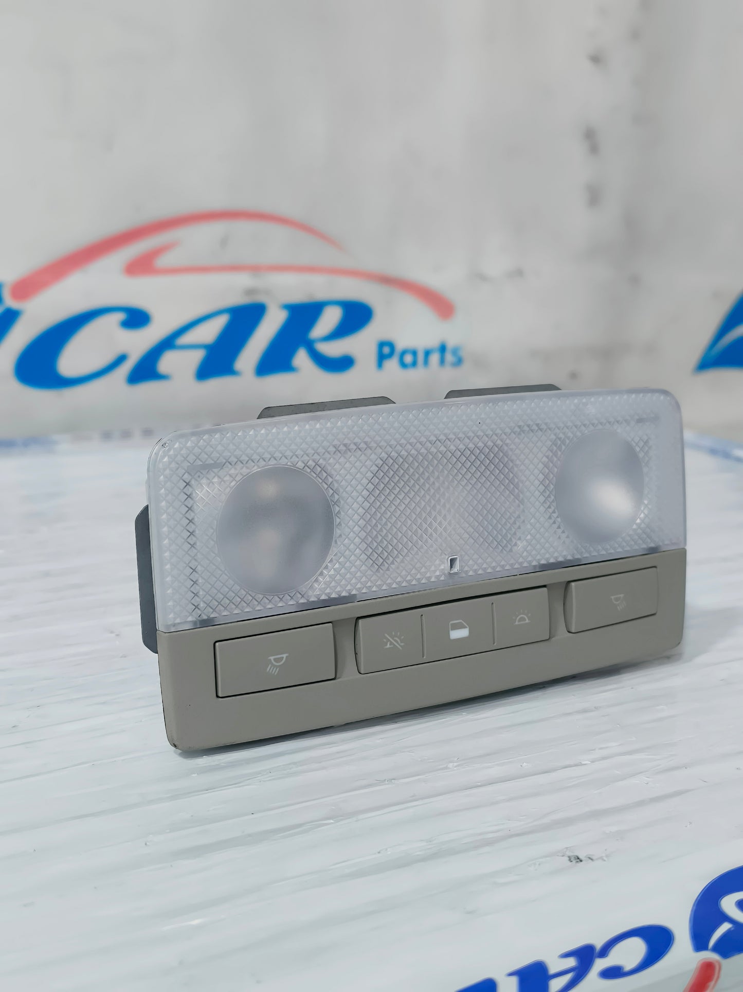 Courtesy light Opel Meriva B / Astra J / Insignia 2010 Cod. 13285100 ecoAG6247