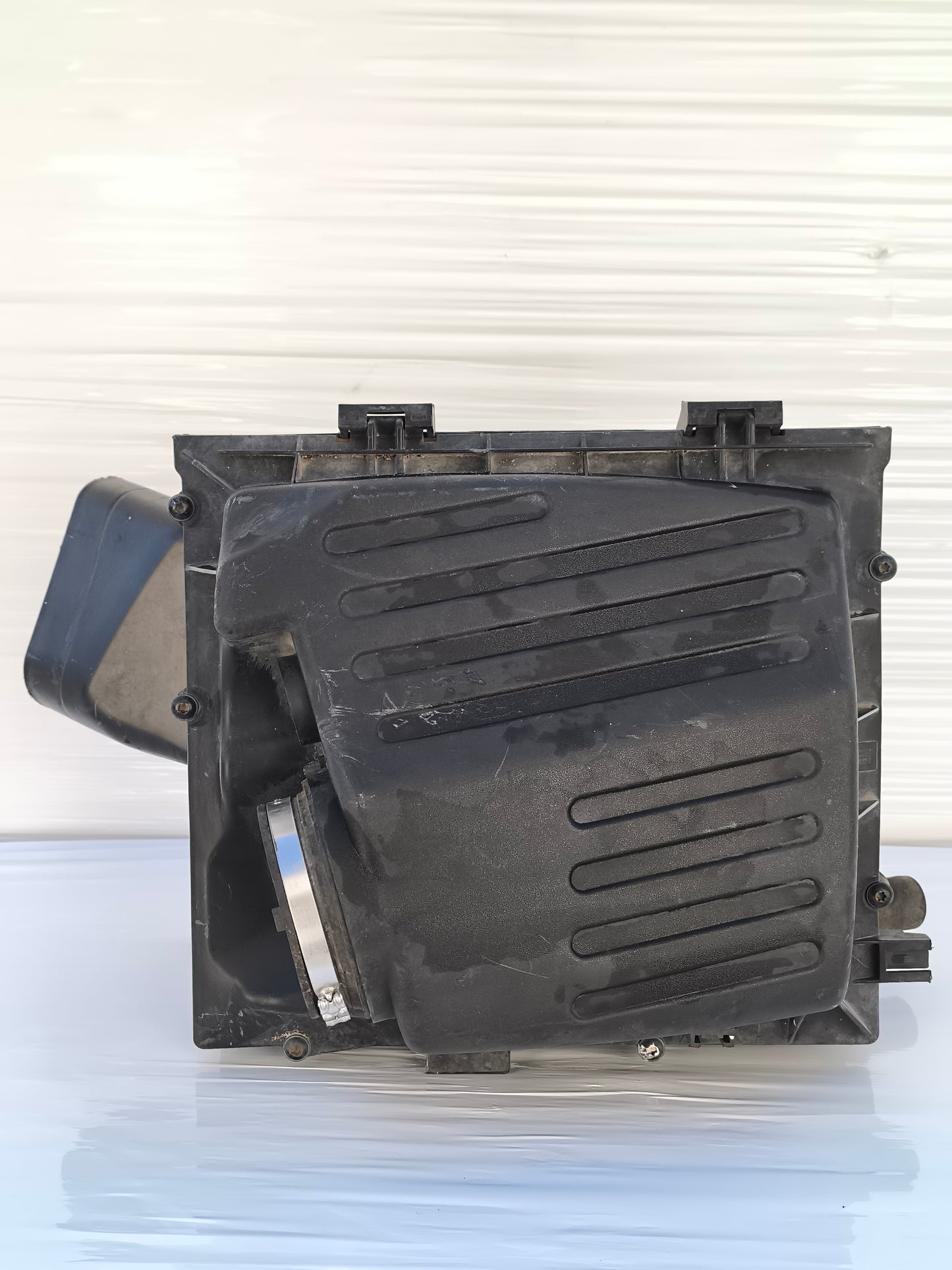 Scatola filtro aria Opel Insignia 2.0 D anno 2011 cod: 55560889 ecoAG7833