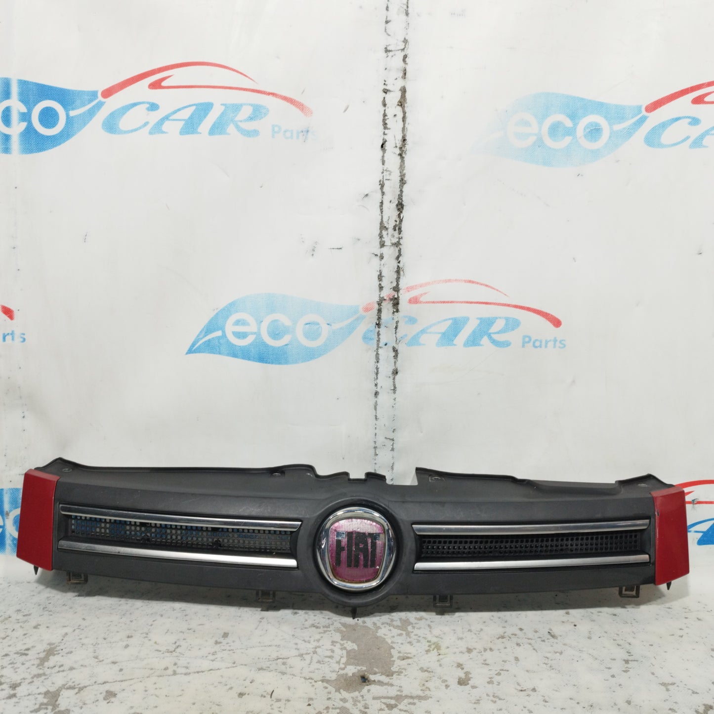 Roter Kühlergrill Fiat Panda 2008 ecoAC10020