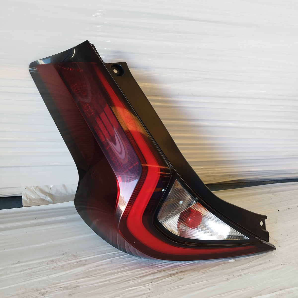 Fanale posteriore sx Toyota Aygo X (AB70) 2022-2025 ecoAC17496