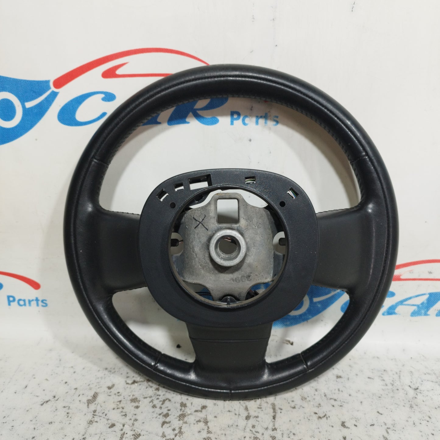 Steering wheel with controls Fiat 500L 2013 ecoAC9302