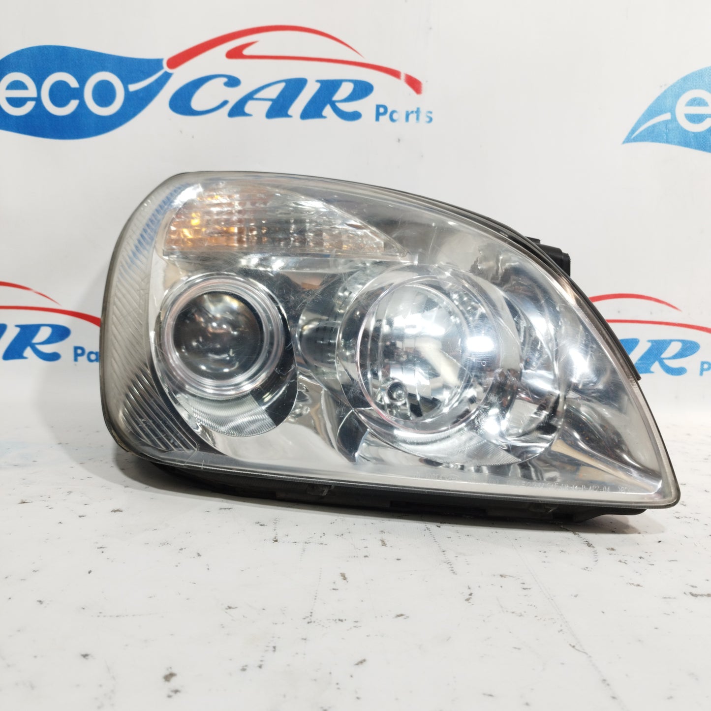 Fanale anteriore dx Kia Carens 2003 ecoAC8383