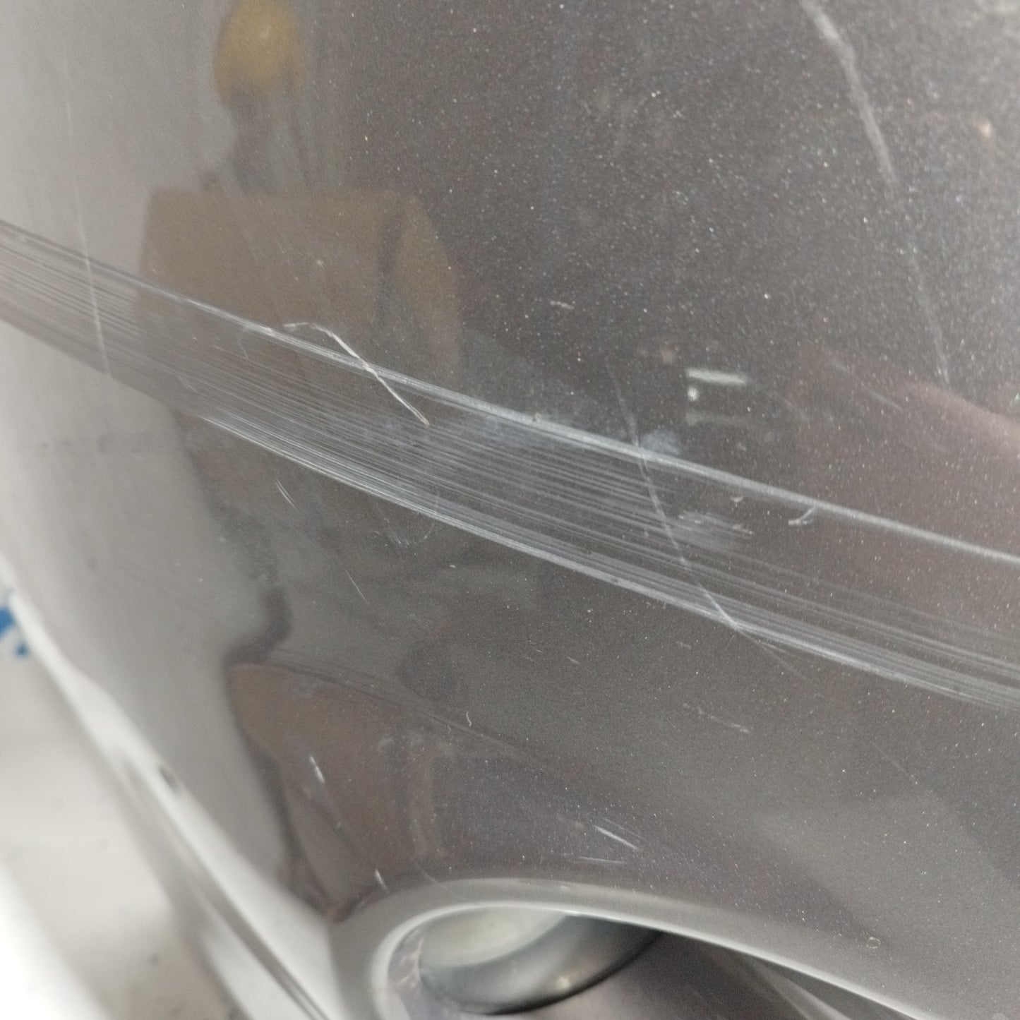 Dark grey front bumper Renault Scenic 2011 ecoAC10381