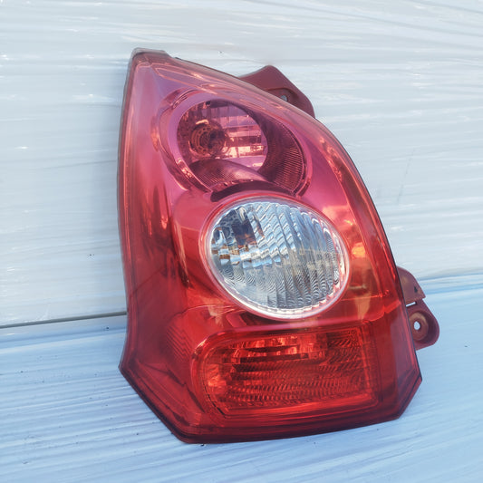 Fanale posteriore sx Nissan Pixo 2010 ecoDM029