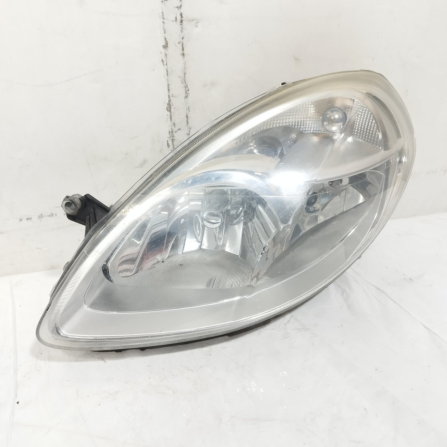 Fanale anteriore sx Lancia Ypsilon (843) 2007-2011 Restyling DEPO cod: 08-666-1114L ecoAC16593