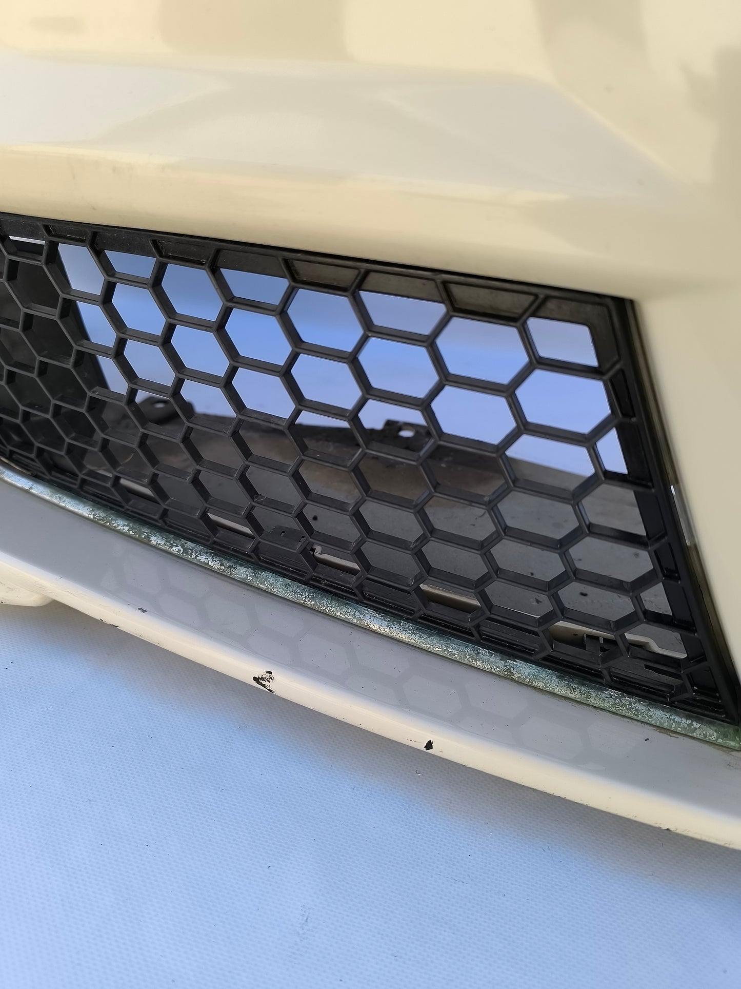 Paraurti anteriore crema Alfa Romeo Mito ecoAG6694