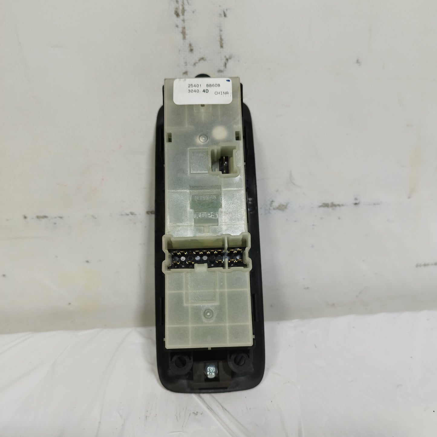 Pulsantiera anteriore sx Nissan Qashqai 2008 Cod: 25401BB60B ecoAC14936