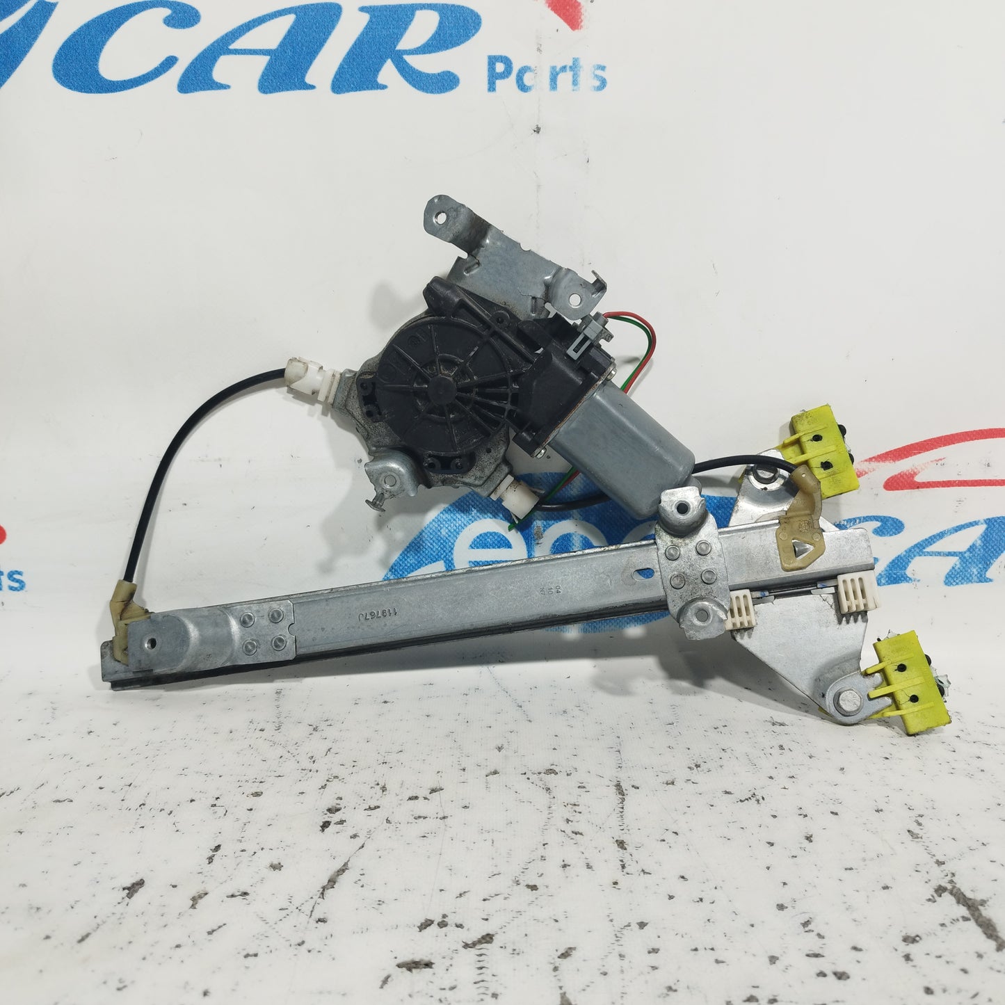 Rear rack right Nissan Qashqai 2010 code: 119767J ecoAC8733