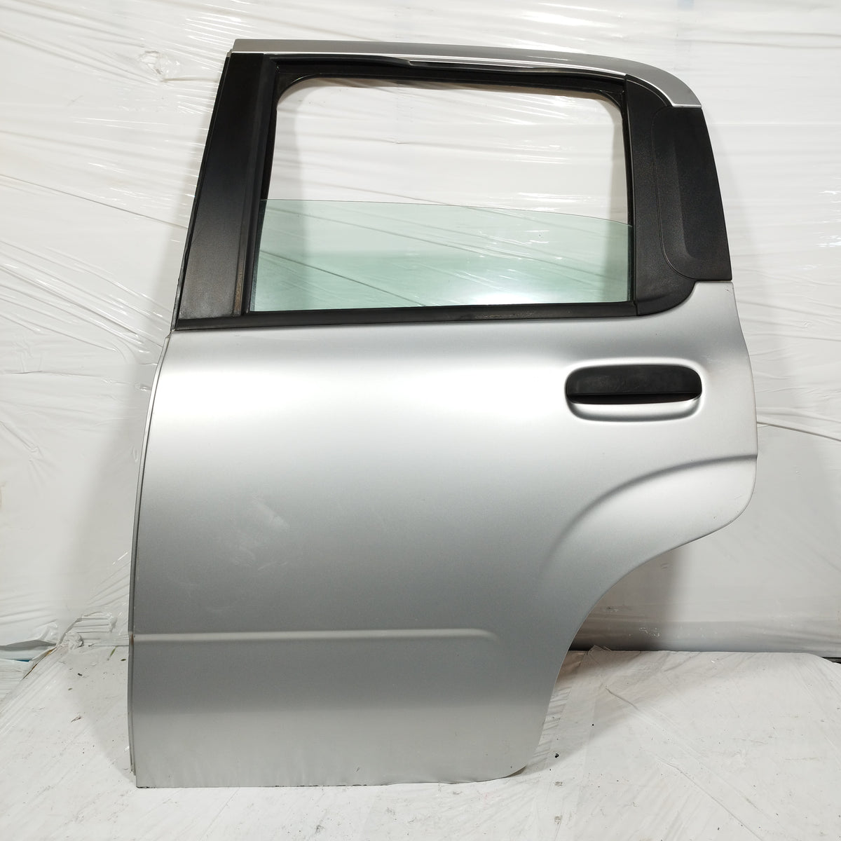 Sportello posteriore sx  grigio  Fiat New Panda III (312 / 319) 2012-2024 ecoAC17467