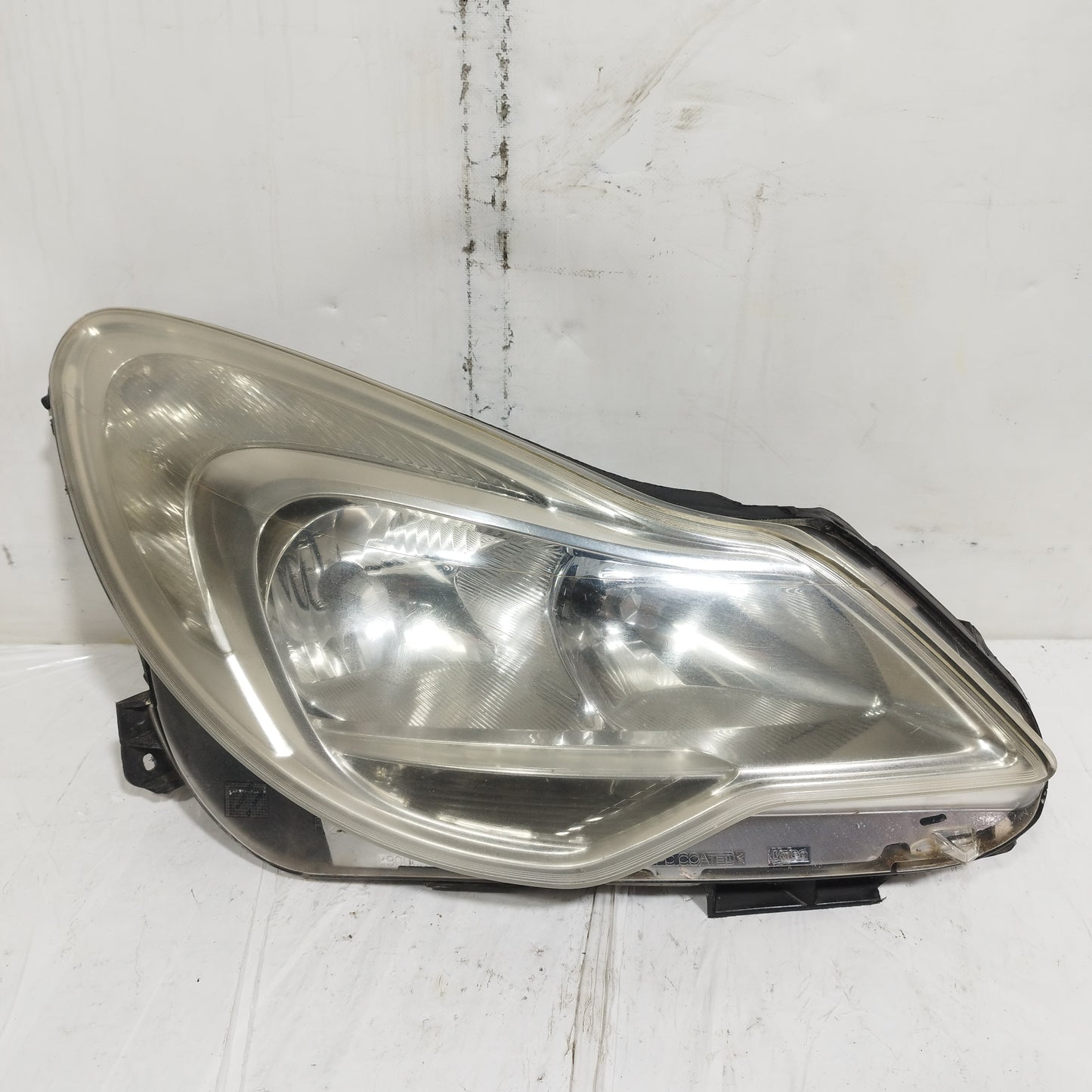 Fanale anteriore dx Opel Corsa 2011-2014 Restyling cod: 13392706 ecoAC15132