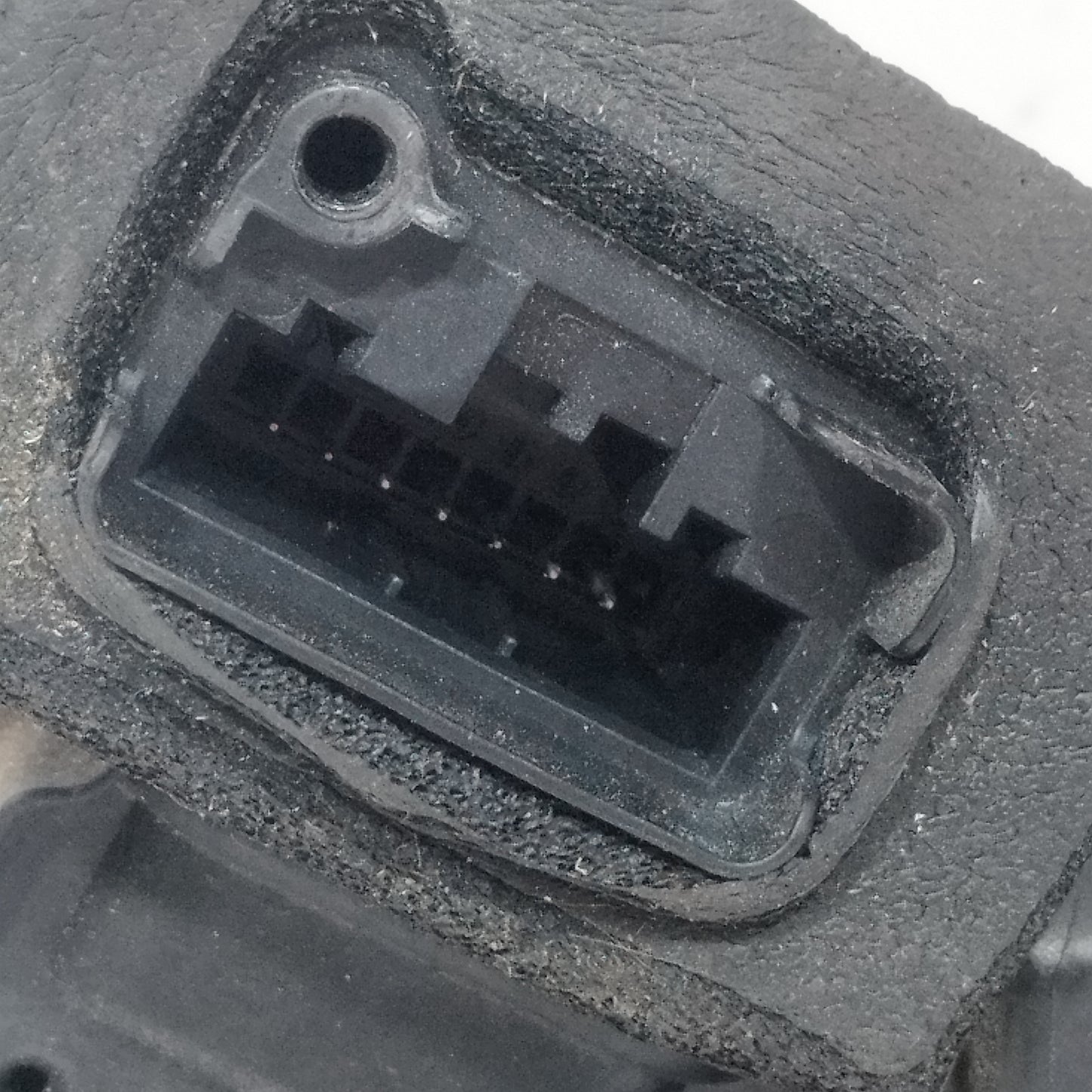 Türschloss vorne links Volkswagen Polo 2016 Code: 5K1837015E ecoAC12261