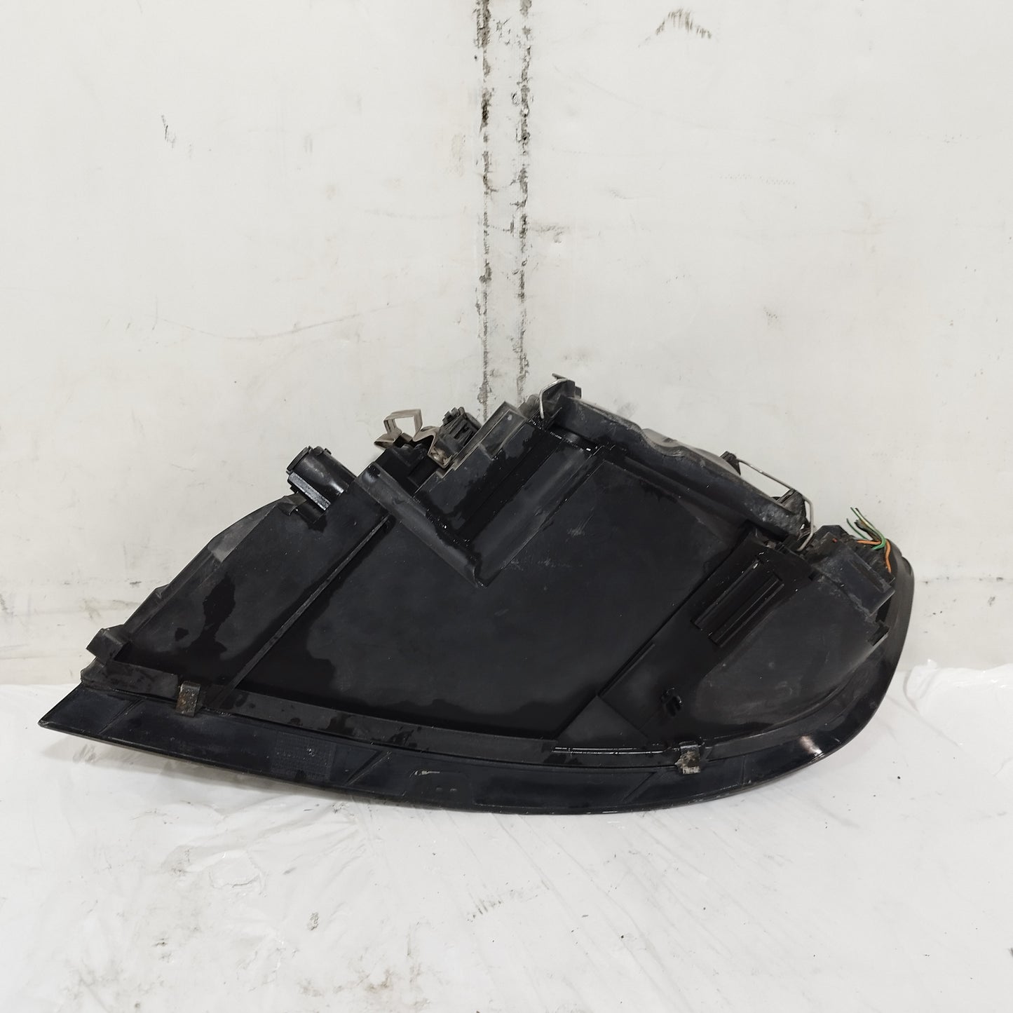 Fanale anteriore dx Volvo V50 2004-2007 cod: 30698886 ecoAC16633