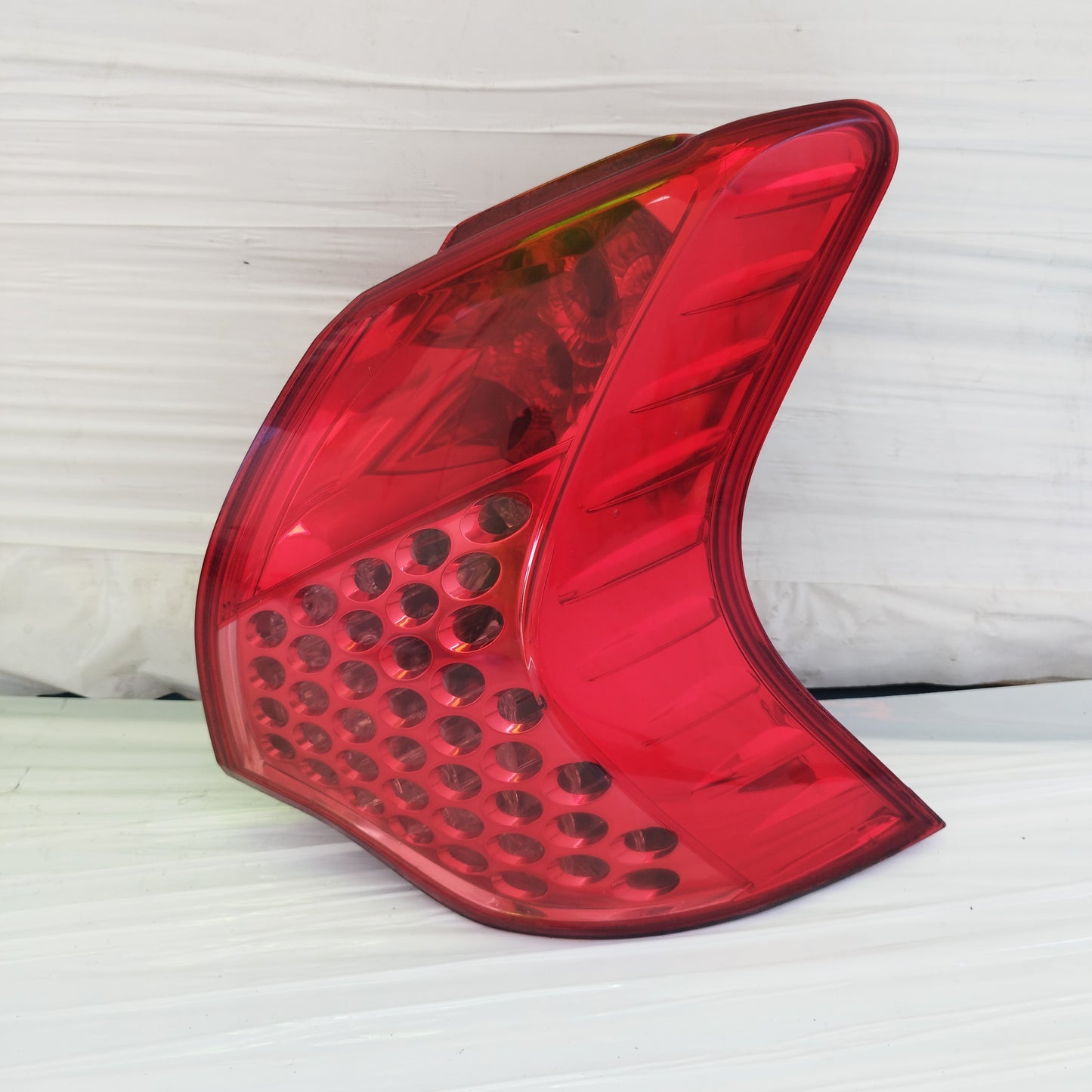 Fanale posteriore dx Peugeot 3008 2010 cod: 9683460780 ecoDM315