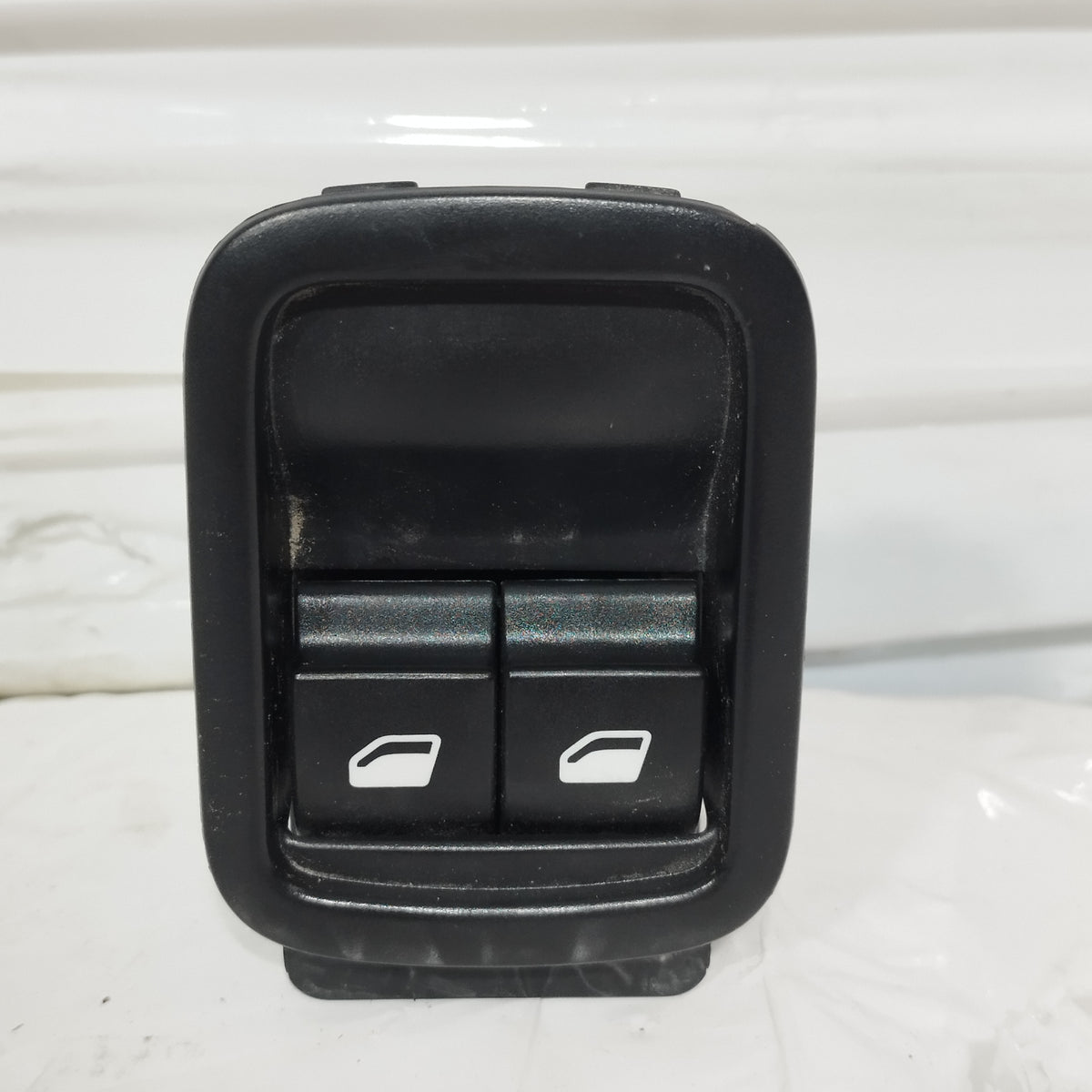 Pulsante anteriore sx Citroen C3 III 2016-2024 ecoAC17364
