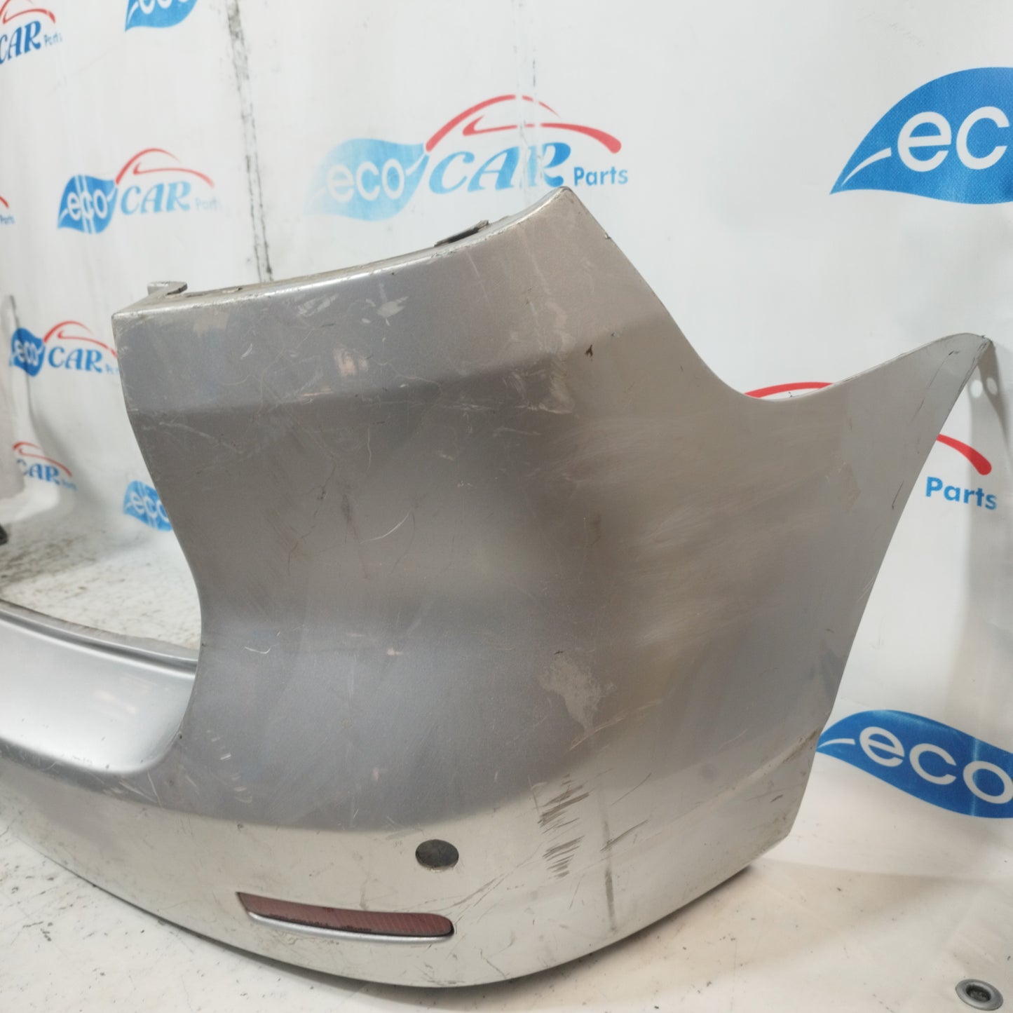 Toyota Corolla Verso 2002 ecoAC9670 Silbergraue Heckstoßstange