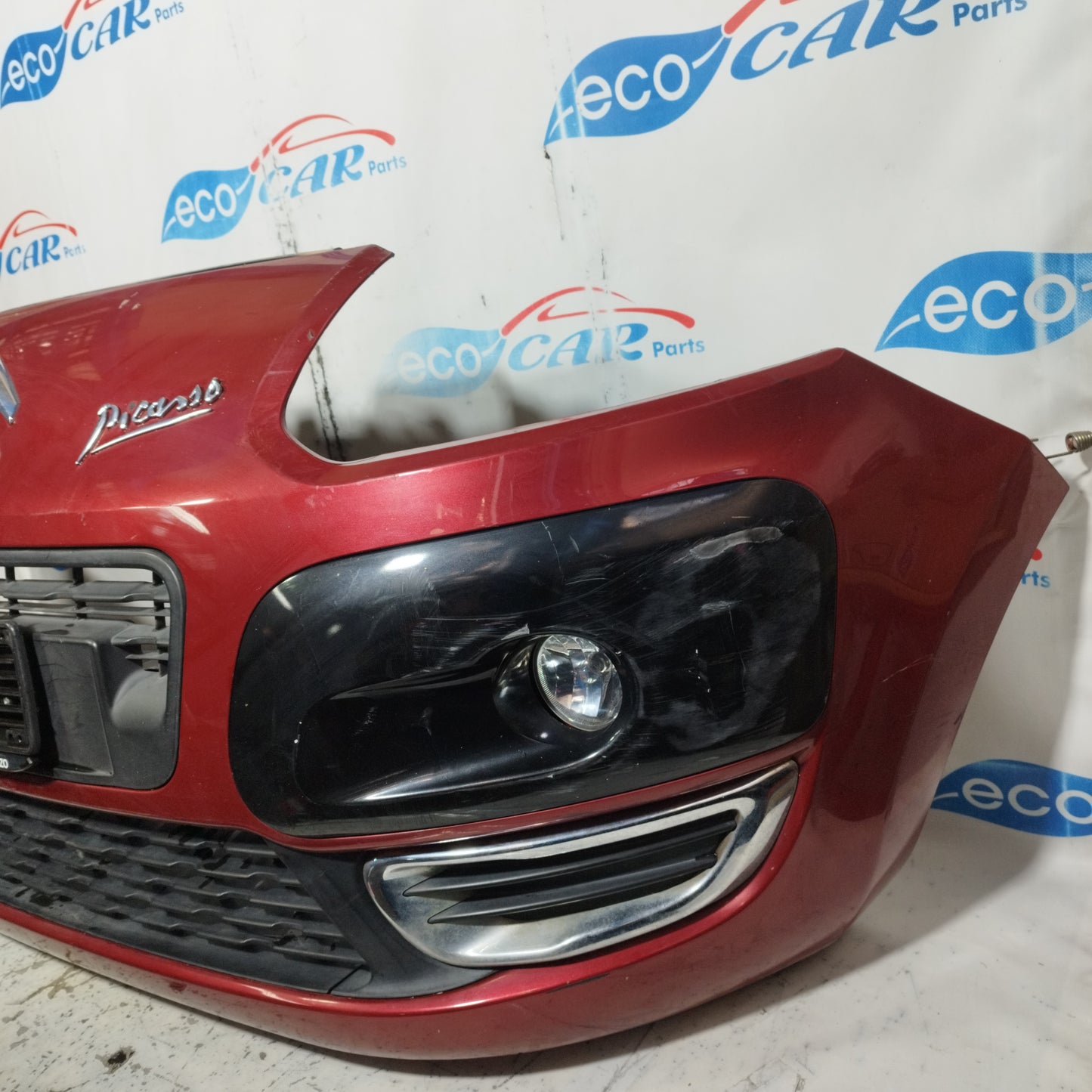 Front bumper burgundy Citroen C3 Picasso 2010 ecoAC10905