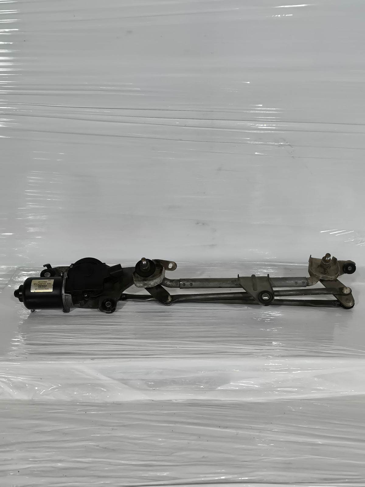 Motorino tergicristalli anteriore Mitsubishi Colt VI (Z30) anno 2004-2012 cod: MN145985 ecoAG9878