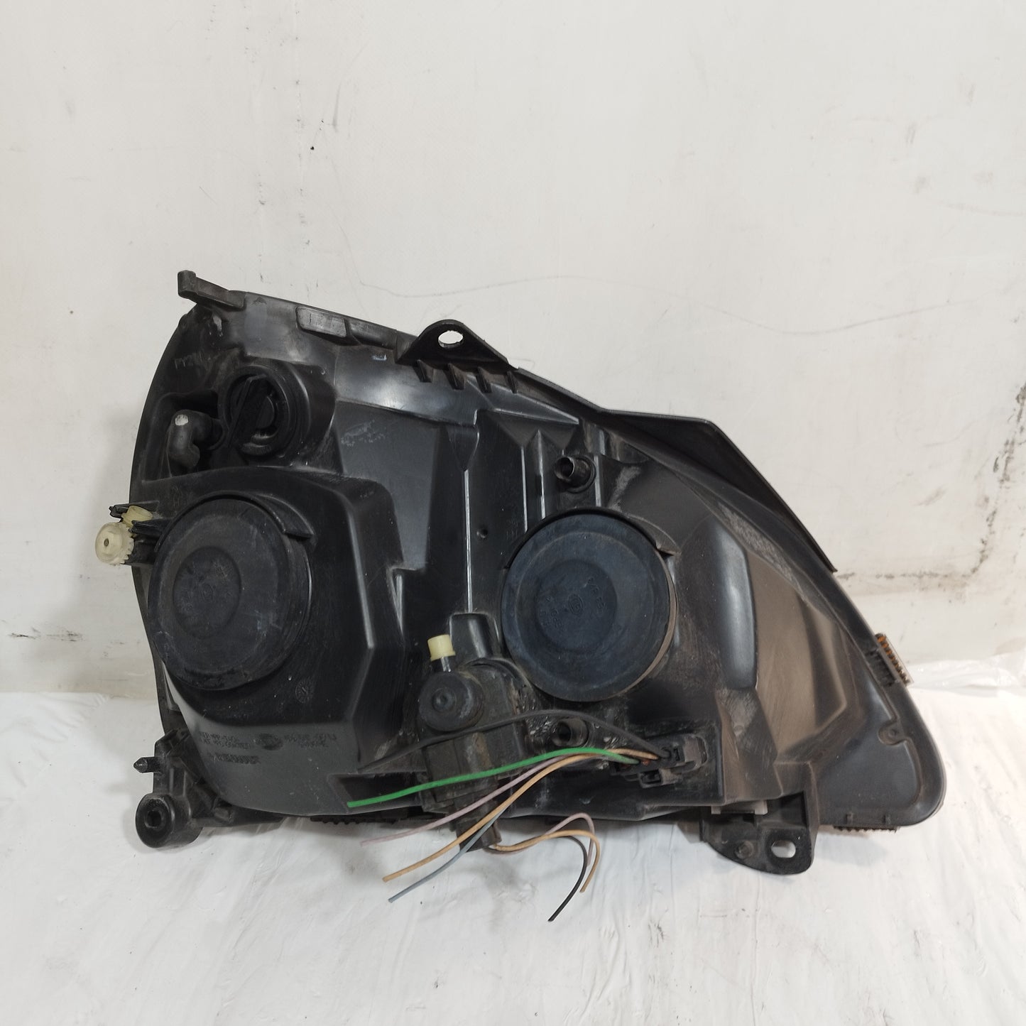 Fanale anteriore sx Renault Clio II 2001-2005 cod: 156017-00 ecoAC16550