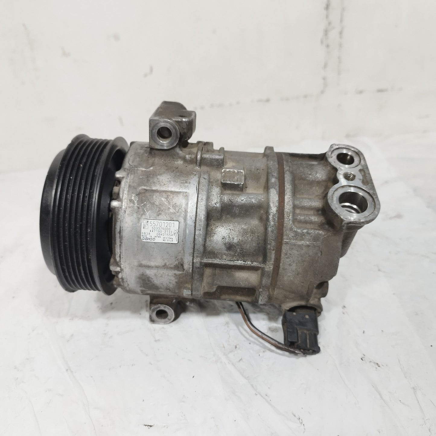 Compressore a / c Fiat Sedici 2.0 D 2008-2014 DENSO cod: 55701201 ecoAC16257