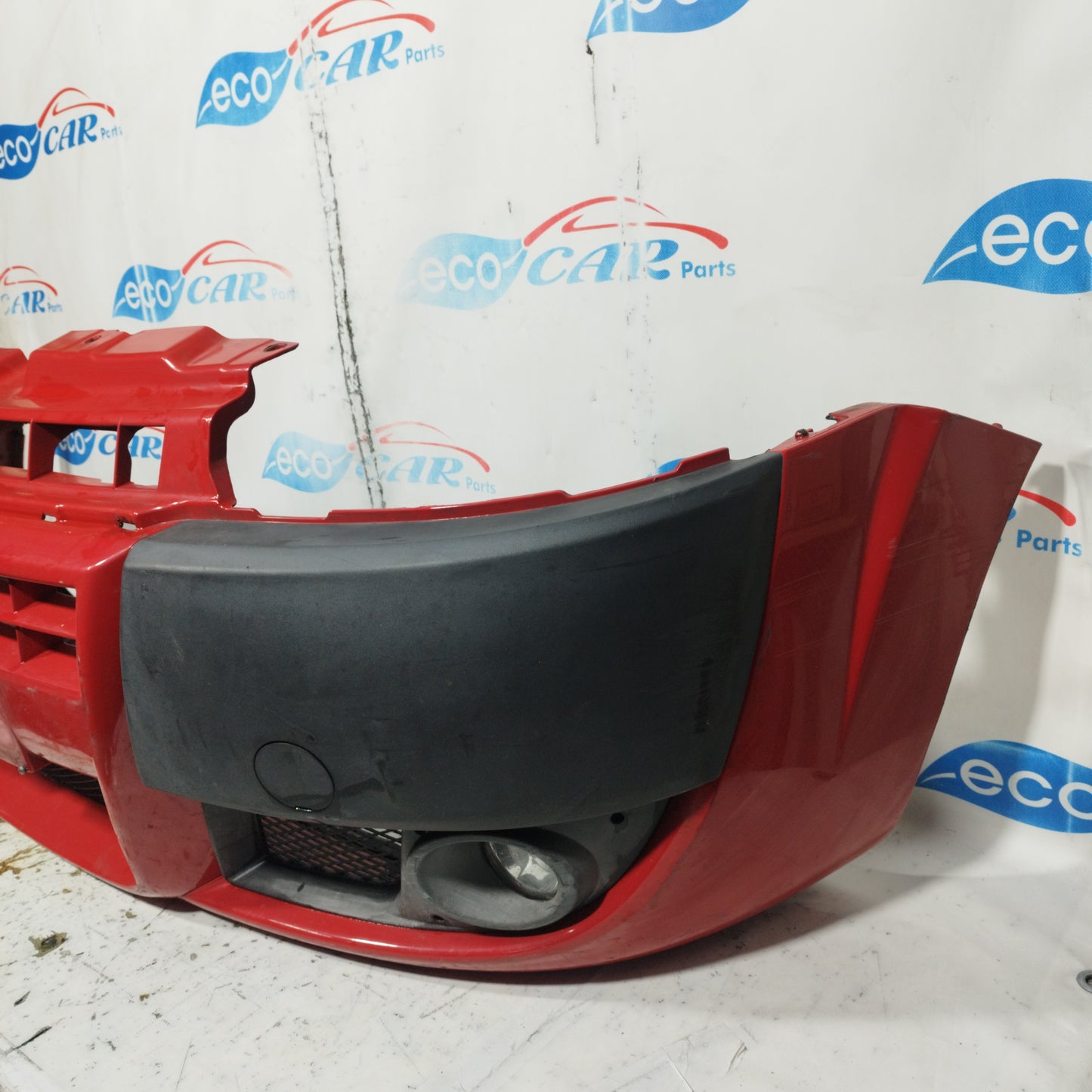 Red front bumper Fiat Doblo 2006 ecoAC10695
