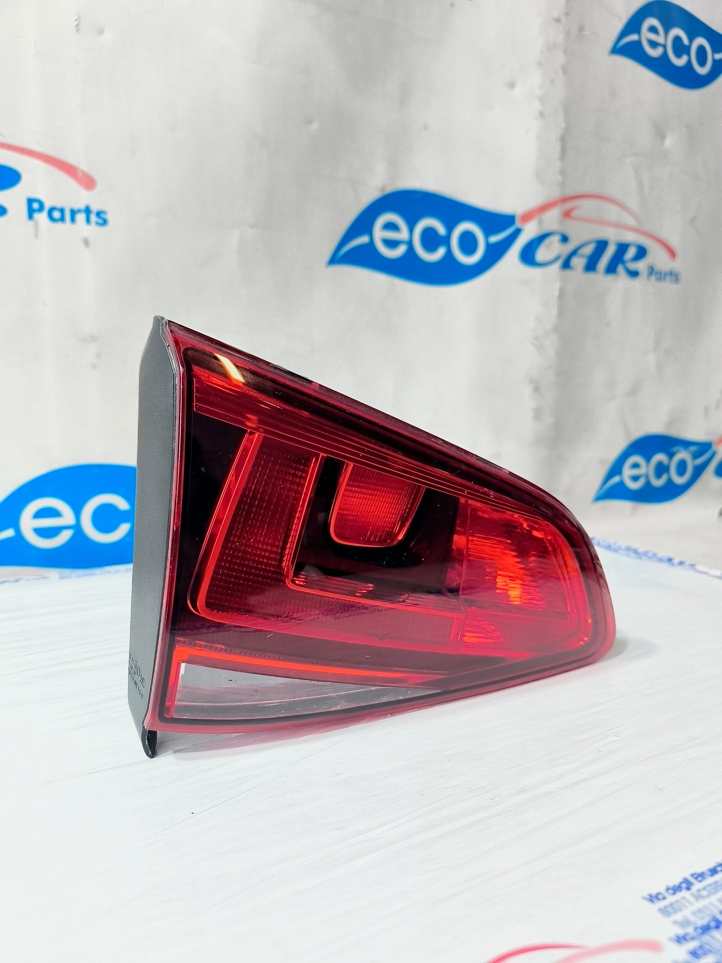 Volkswagen Golf 7 ecoAG6214 linke innere Rückleuchte