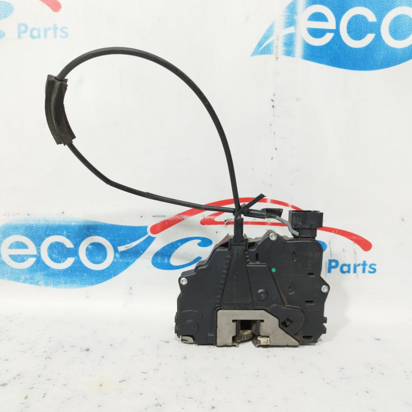 Front right lock Opel Corsa 2008 6 pin code: 13258274 ecoAC9487