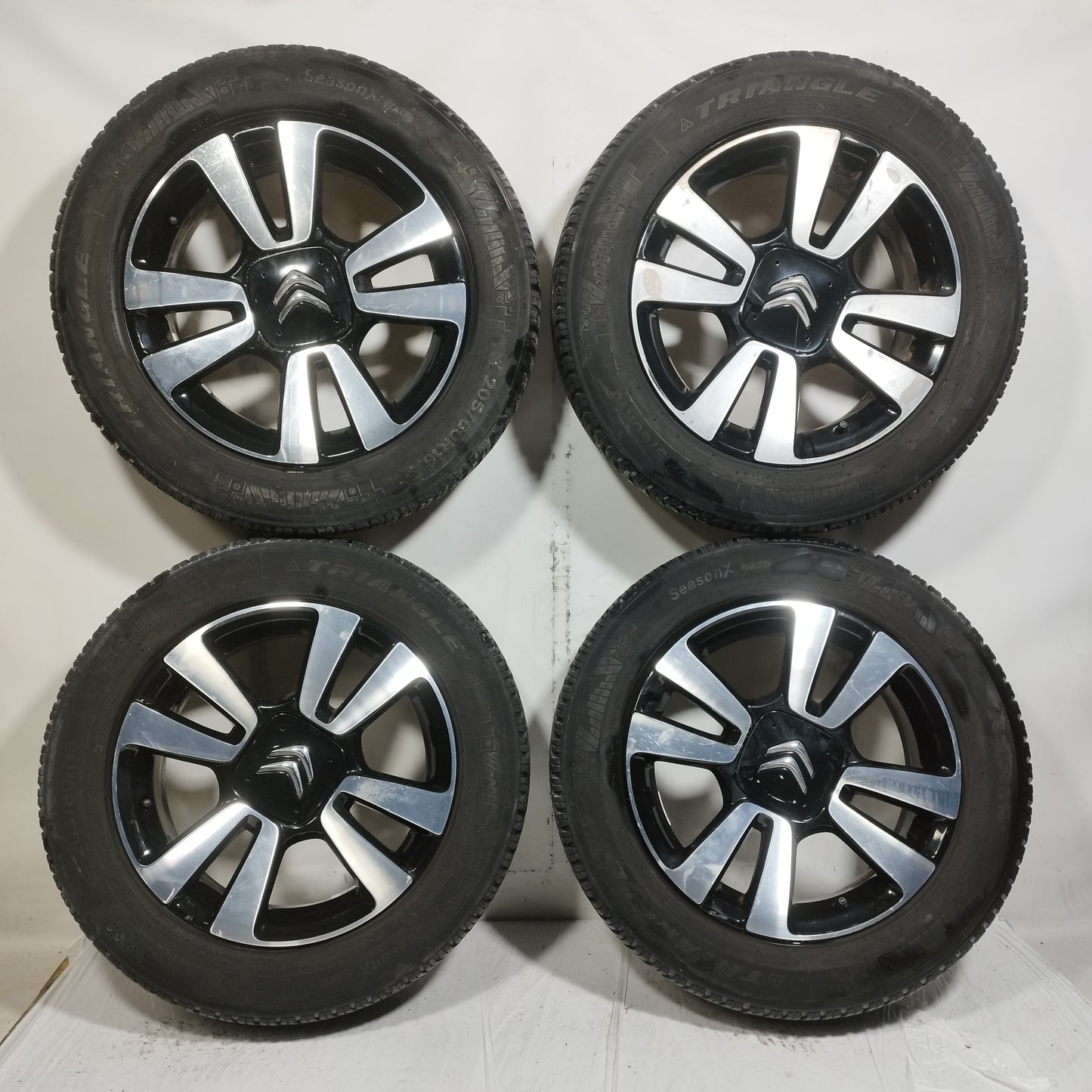 Cerchi in lega con gomme Citroen C3 aircross 2017-2024 ecoAC15339