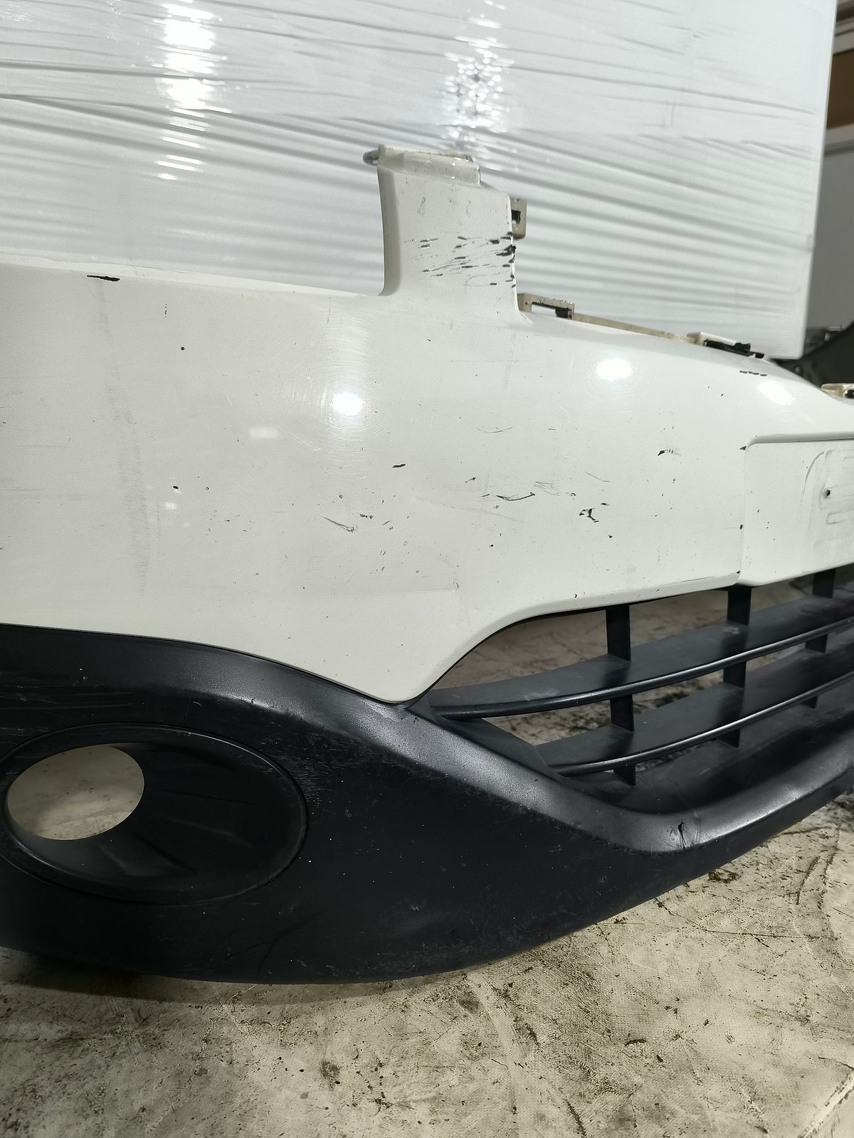 Paraurti anteriore bianco Nissan Qashqai (J10) 2010-2013 ecoAG9699