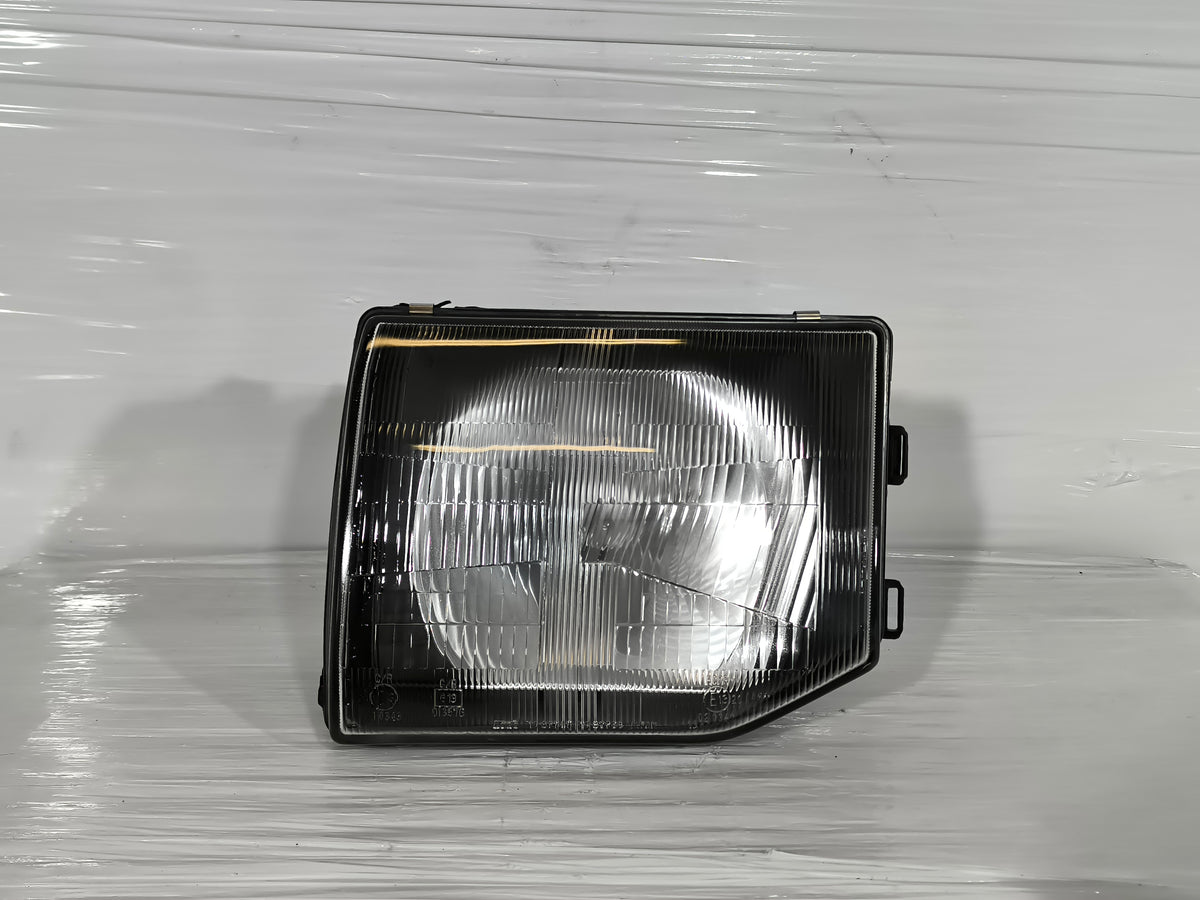 Fanale anteriore sx Mitsubishi Pajero II (V20) anno 1997-2000 ecoAG9919