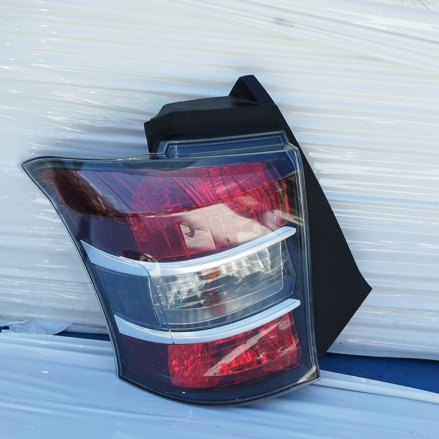 Fanale posteriore sx Toyota IQ 2009-2015 ecoDM183