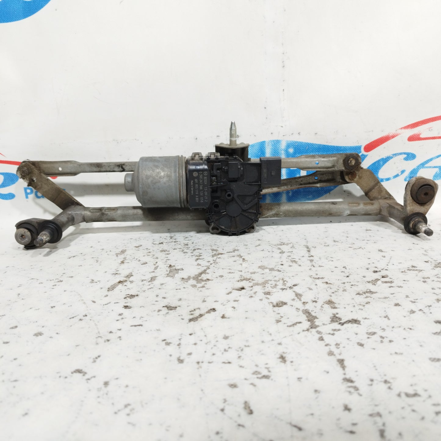 Front windshield wiper motor Volkswagen Polo 2012 code: 0390241566 ecoAC9295