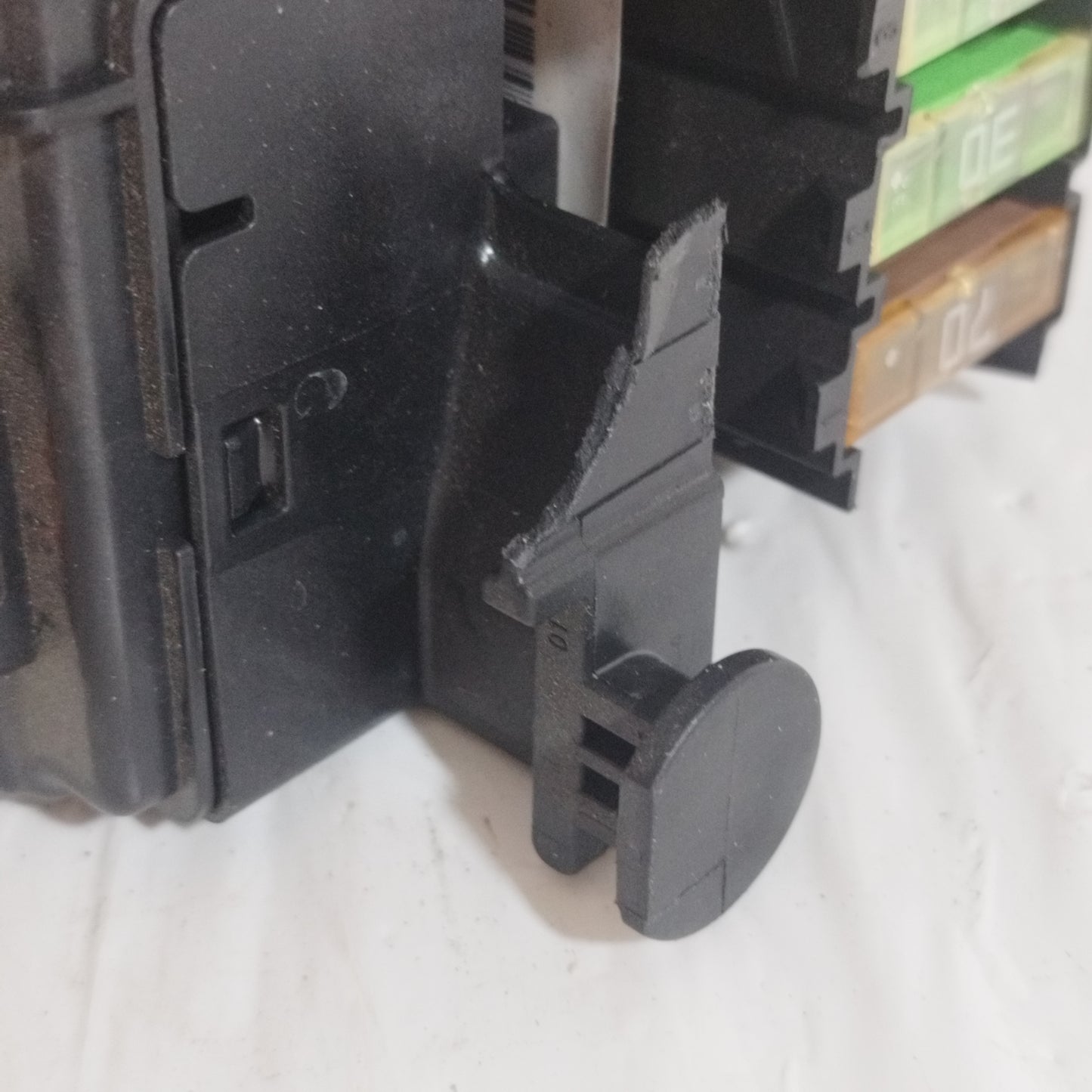 Centralina porta fusibili (BSM -00 R09) Peugeot 207 1.4 B 2006-2009 cod: 9664997880 ecoAC16545