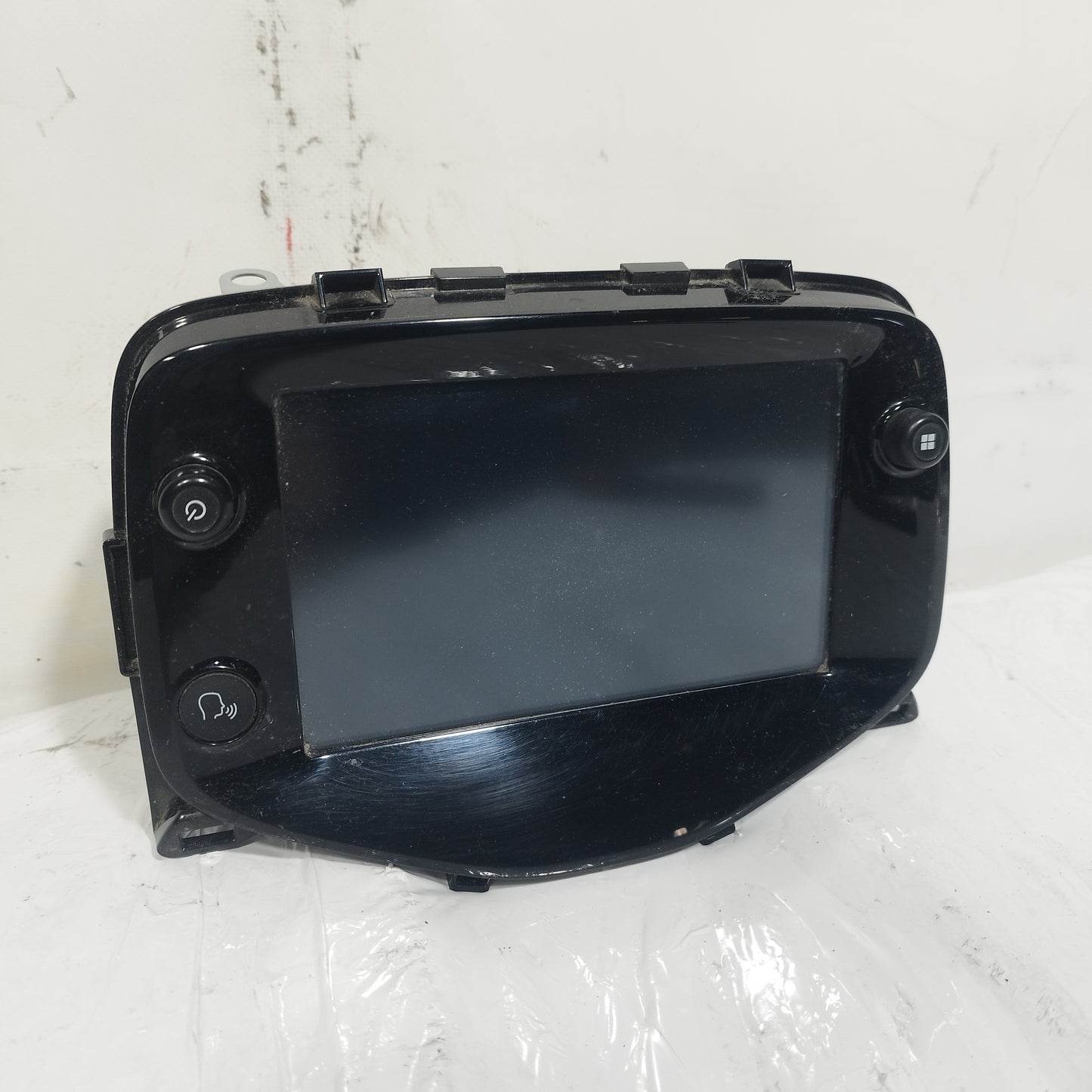 Autoradio Peugeot 108 2018 cod: 86140-YV010 ecoAC14776