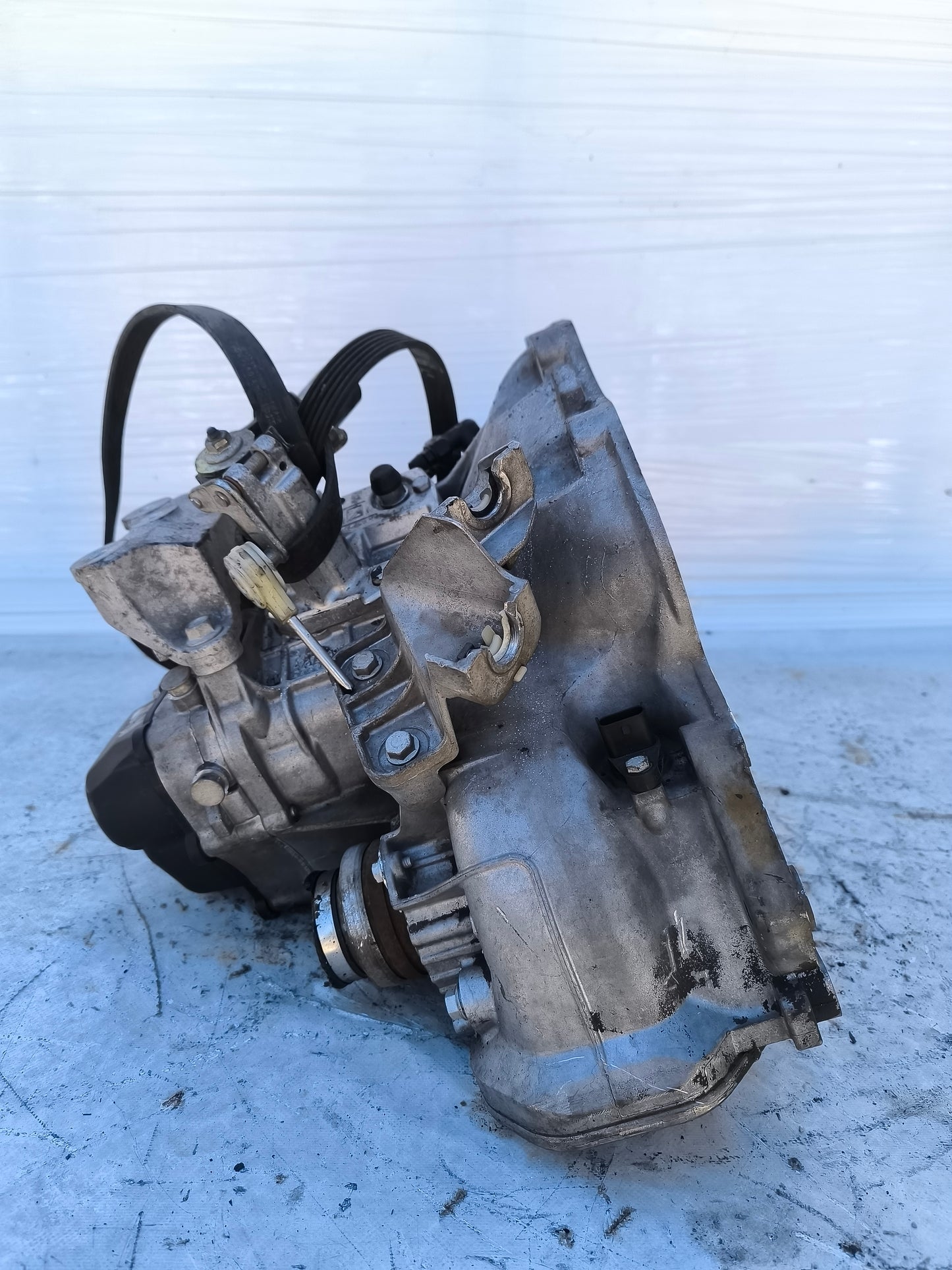 Cambia manuale Chevrolet Aveo 1.2 B anno 2011 cod: 428744098 ecoAG8246