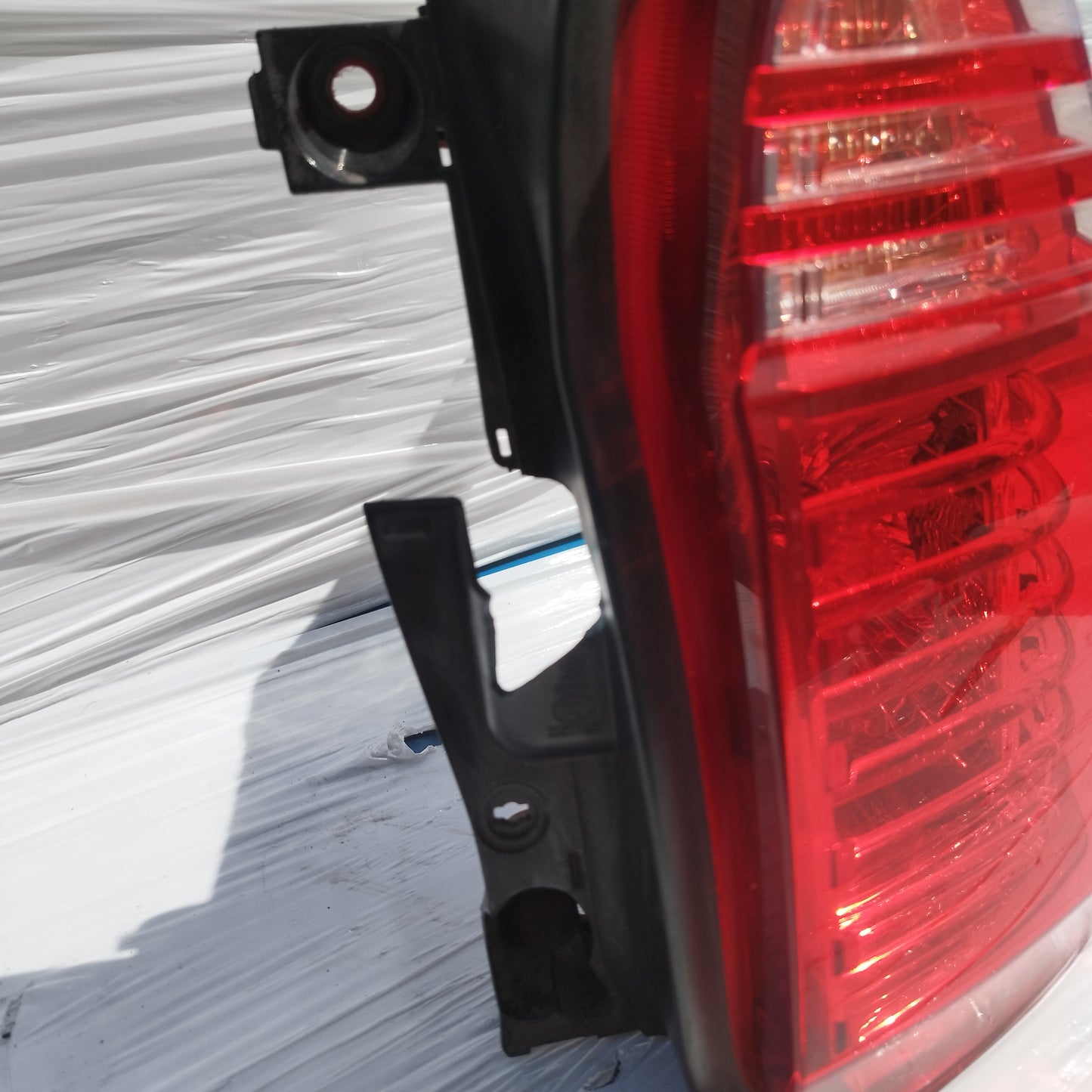 Fanale posteriore dx a led Peugeot 5008 2013 ecoDM071