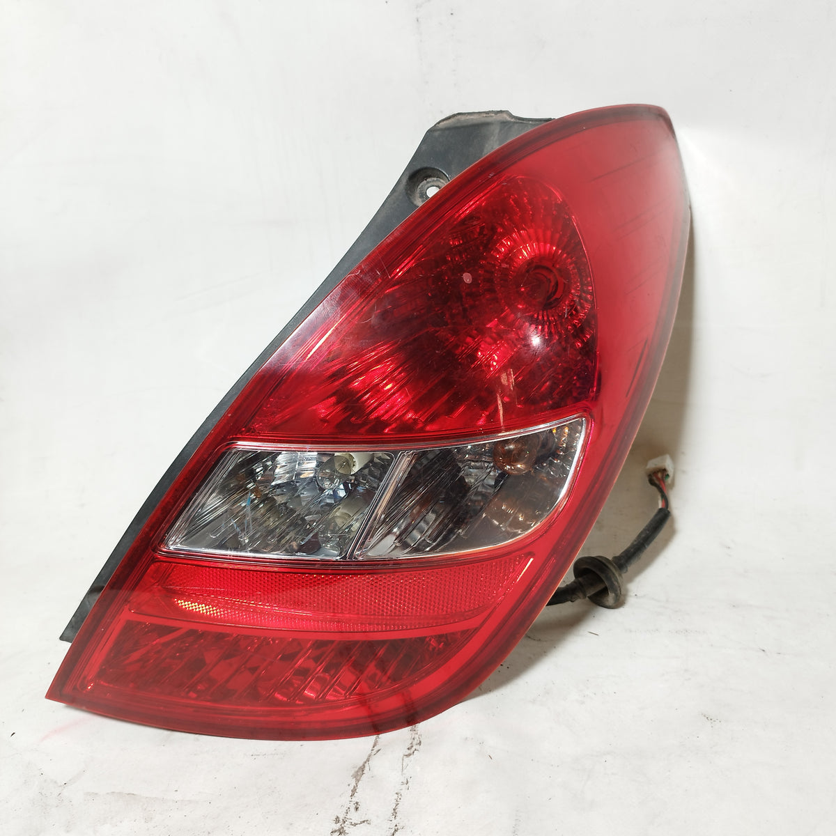 Fanale posteriore dx Hyundai I20 (PB) I serie 2008-2012 cod: 92402 ecoDM455