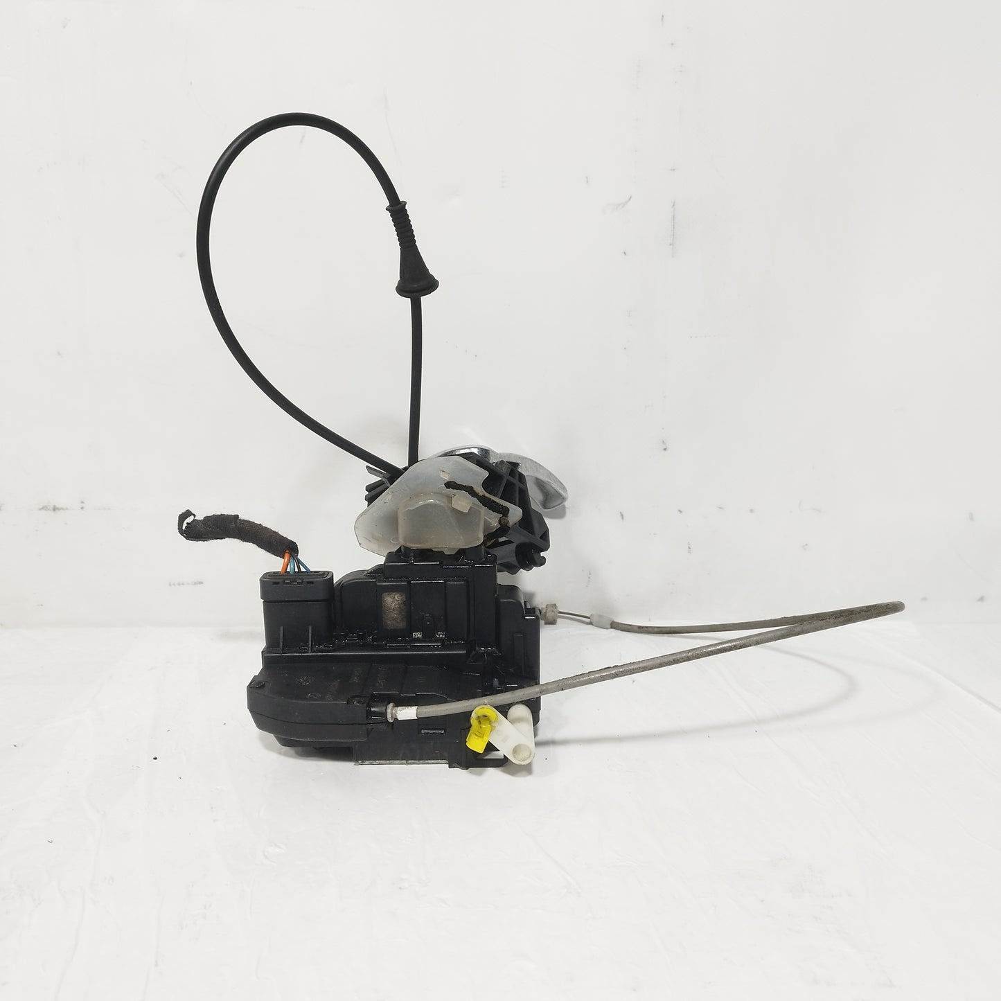 Serratura anteriore dx Nissan Qashqai 2008 ecoAC14695