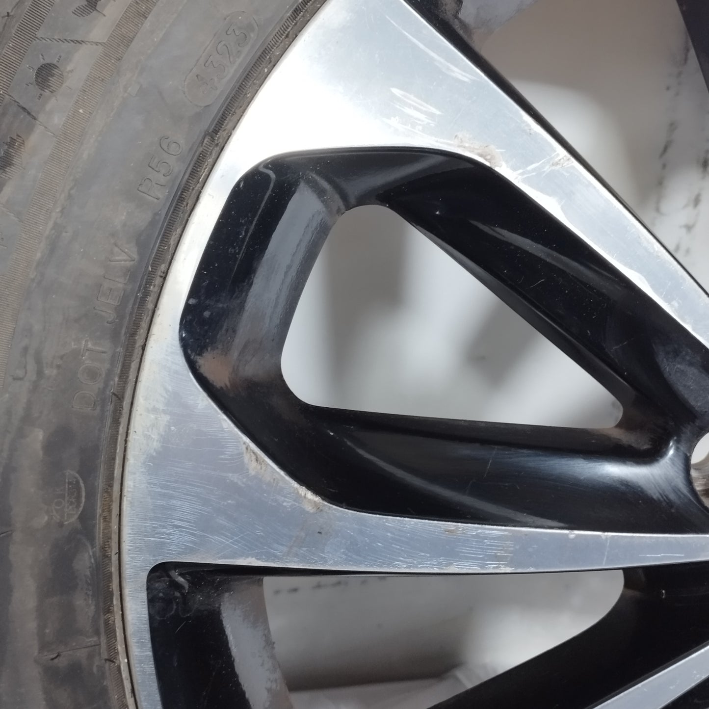 Cerchi in lega con gomme Nissan Qashqai 2012 ecoAC15024